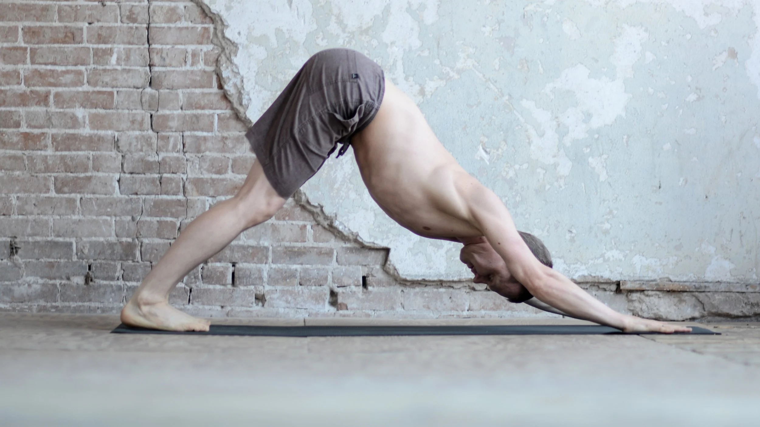 Detailed Instructions for Each Pose of Ashtanga Yoga's Sun Salutation A