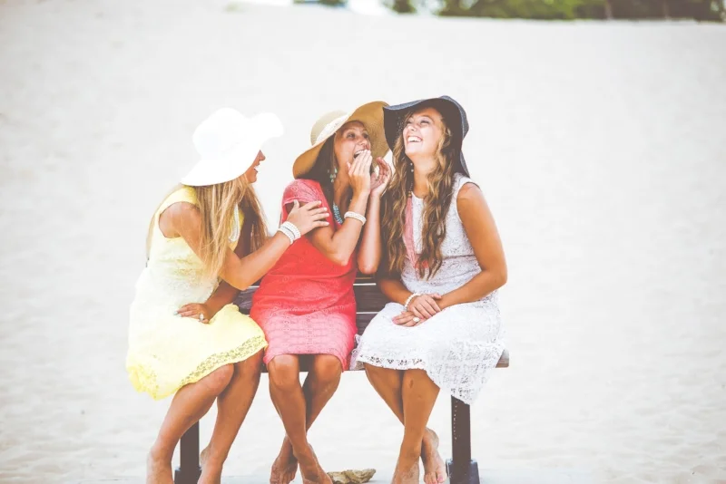 girlsss.jpeg