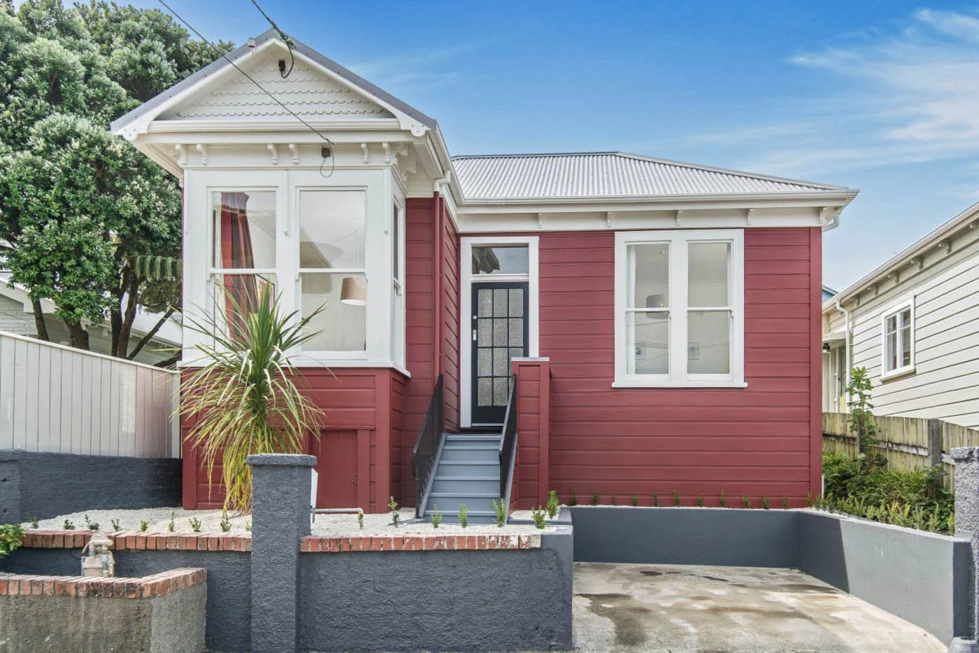 8 Blucher Avenue 1.jpg