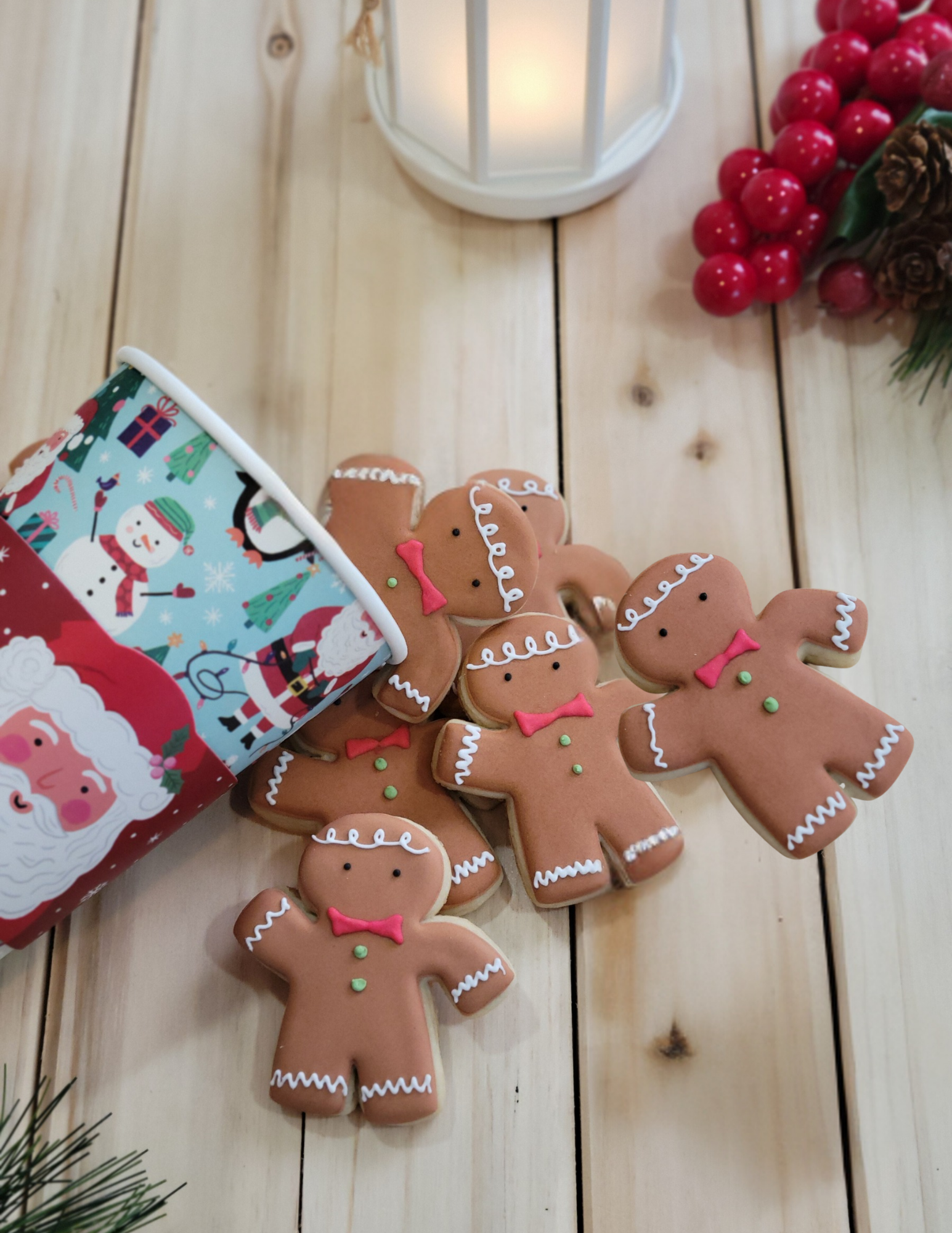 $8 MUG HUGGER COOKIES (6) 