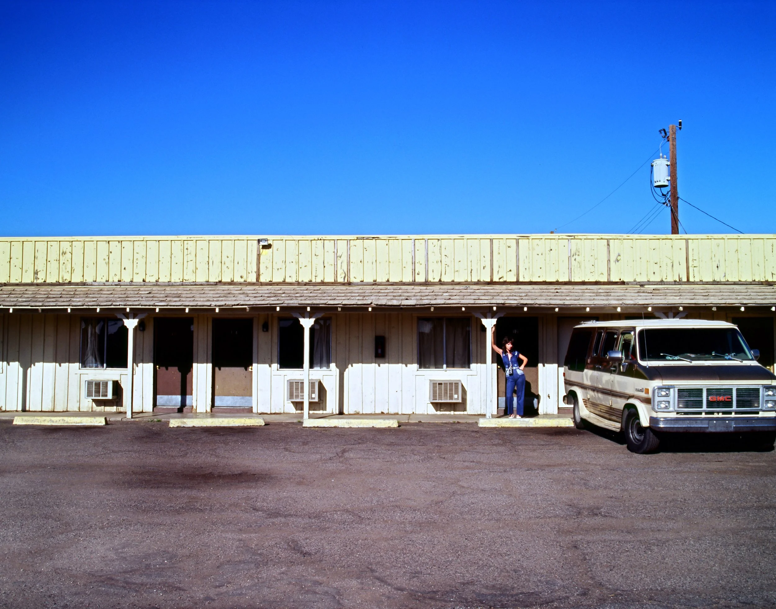 lee-frontier-motel-long copy.jpg