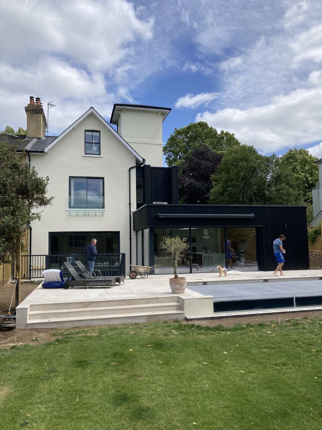 Donnington Square Newbury Extension 1.jpeg