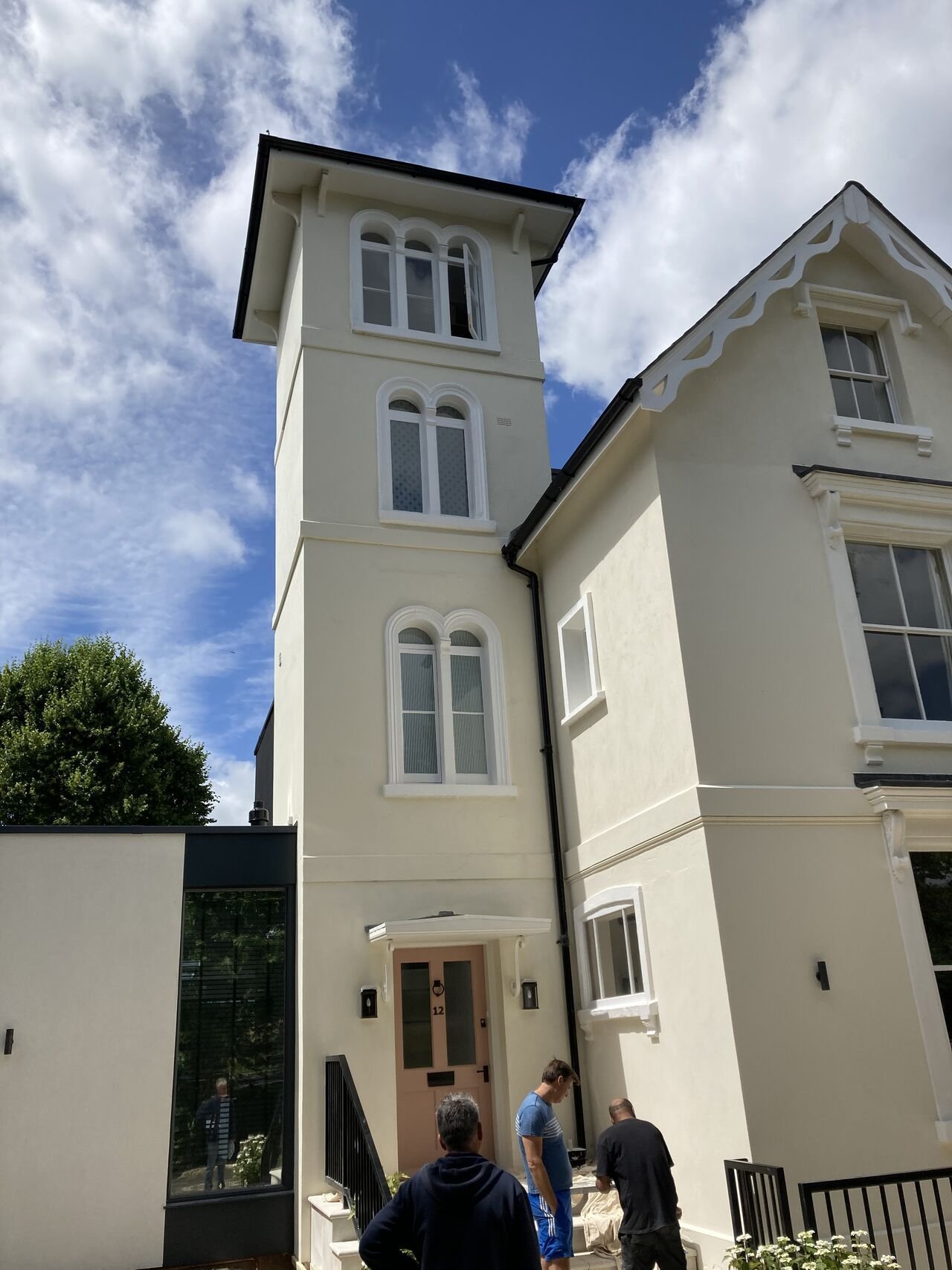 Donnington Square Newbury Extension 2.jpeg