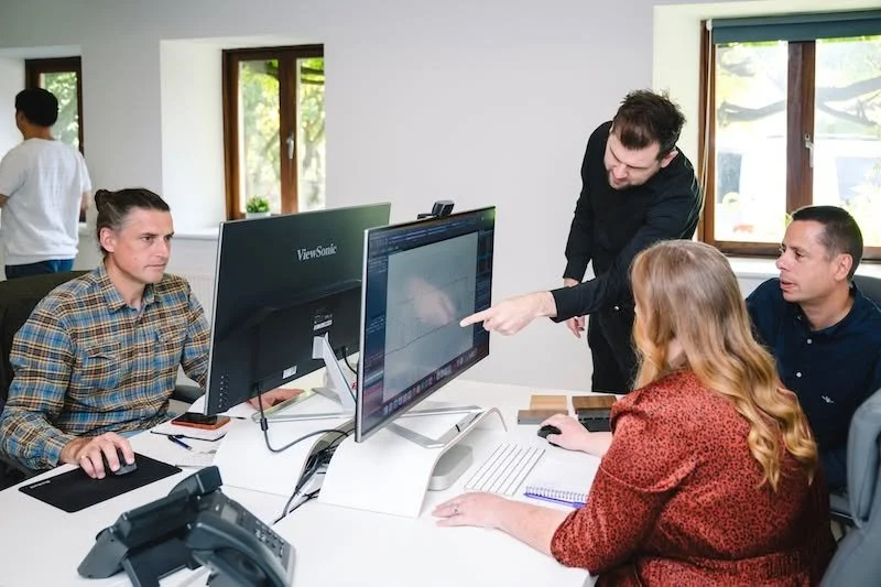 Lack of clear briefing, poor coordination between design teams, and duplication of information are some of the biggest contributors to:
Delays
Abortive work
Cost increases
We place strong emphasis on detailed briefing at the outset, regular design