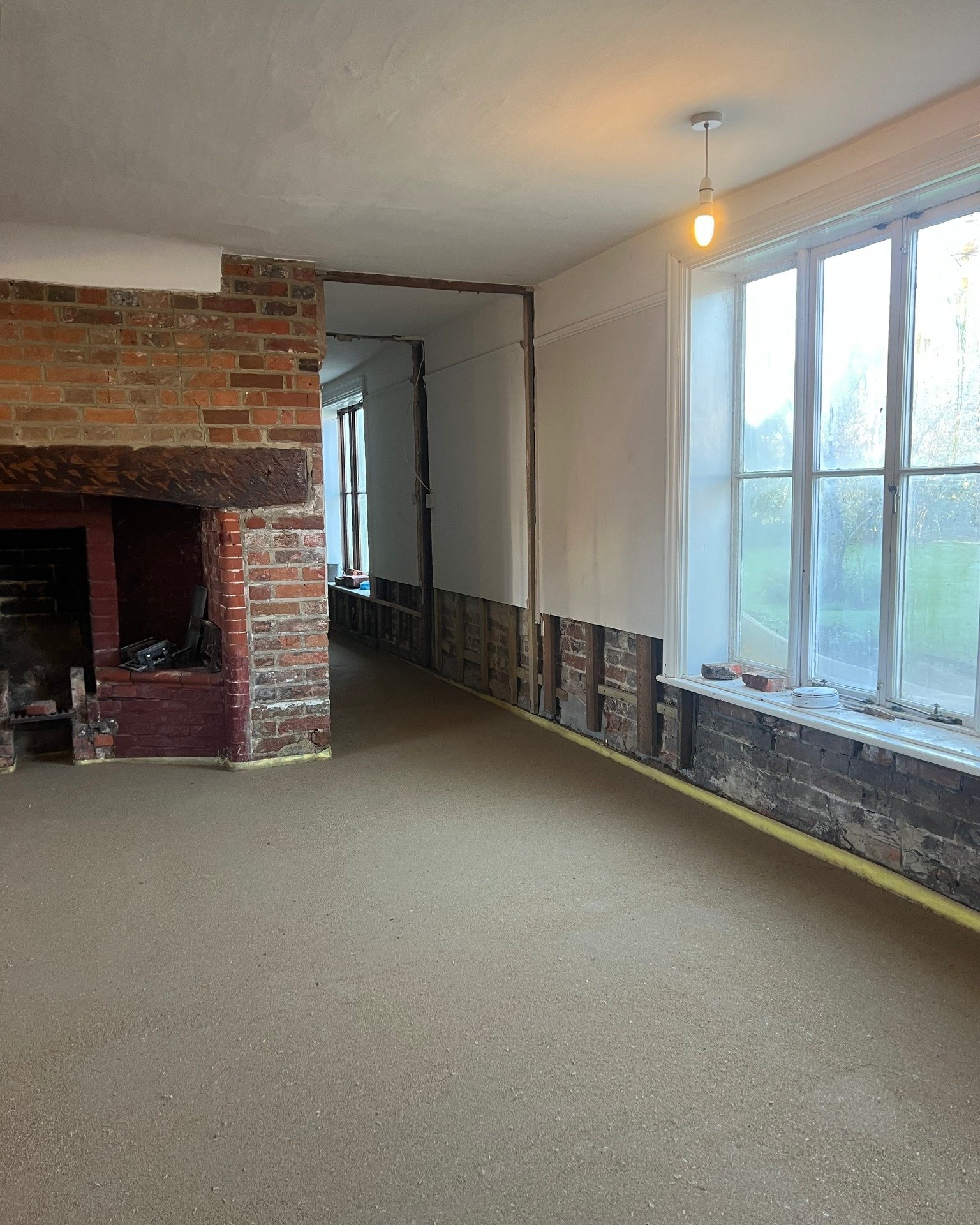 A really exciting week at our Milton project! 

The Grade II listed Millbrook House has experienced several serious flooding events in recent years, so we&rsquo;re taking important steps to protect its future. This week marks a major milestone as we 