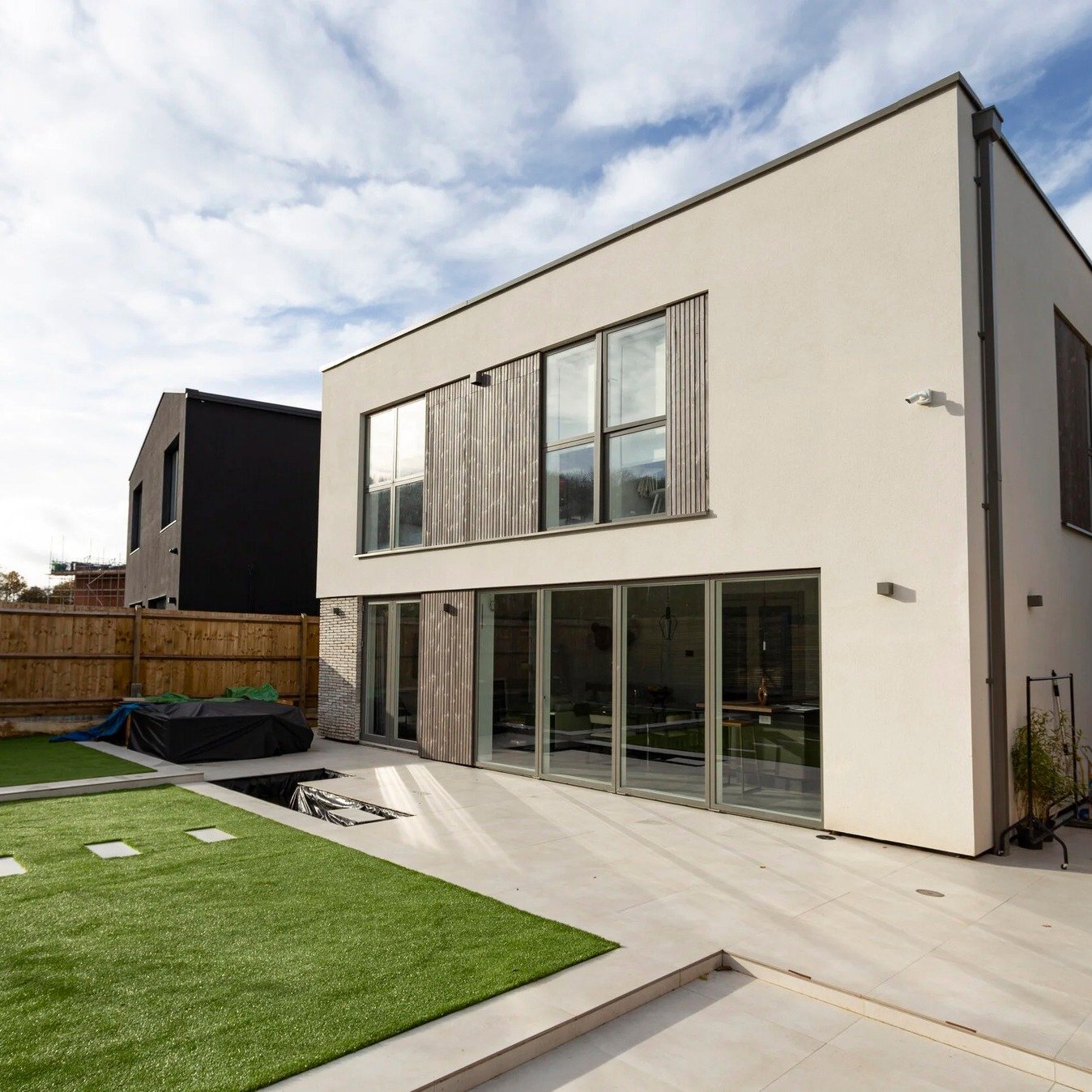 Award-winning design at Graven Hill.

This contemporary self-build combines timber-frame construction, excellent energy performance and flexible spaces designed for modern family life.

Swipe to explore &rarr;

#ABearAndBall #Architecture #SelfBuild 