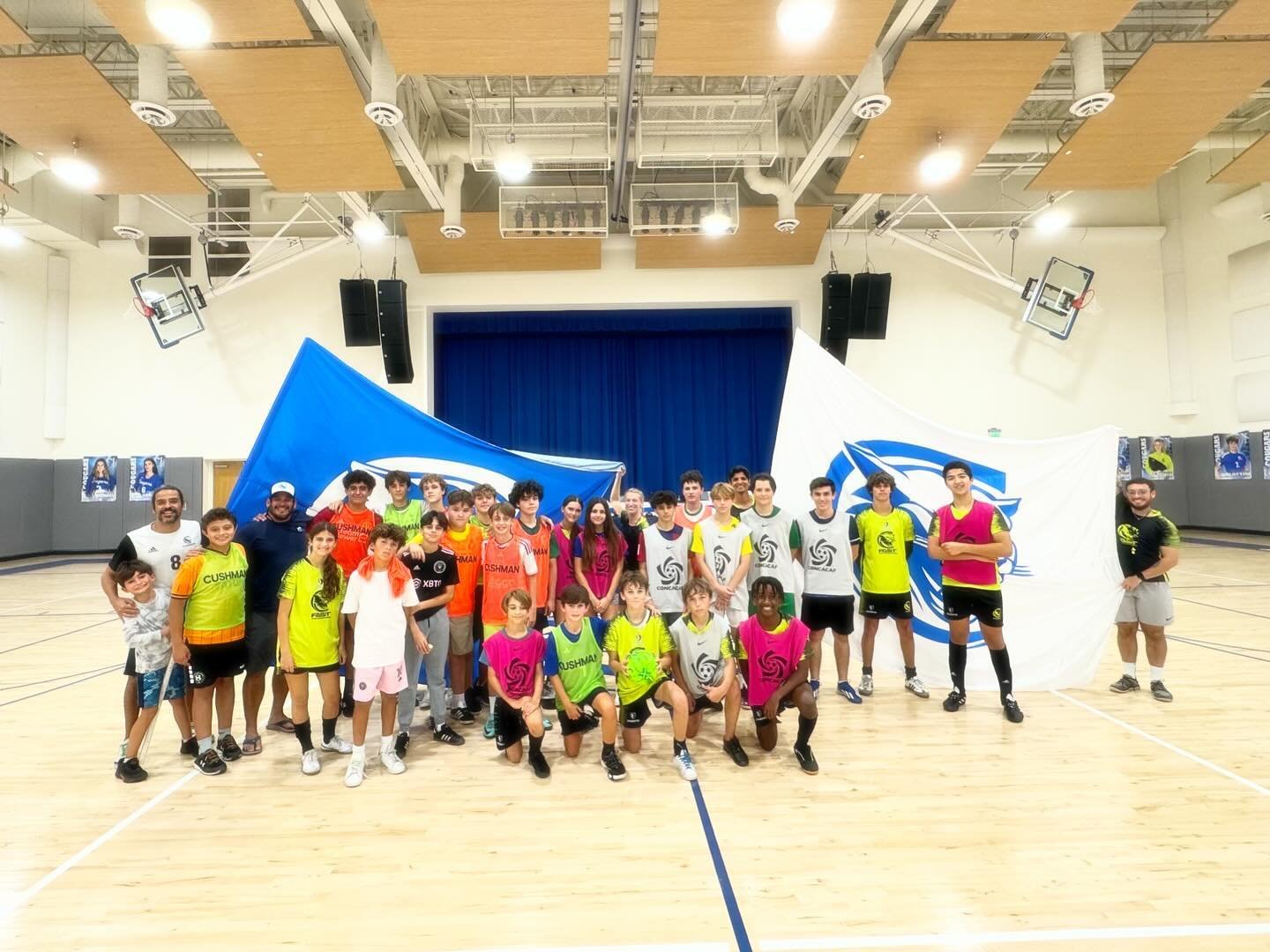 What a special day for Futsal. @cushmanschool Middle and Highschool Futsal Tournament. Futsal is a reality at the school curriculum of many students at The Cushman school. As part of the FAST (Futsal And Soccer Training) Program, we finished our Futs