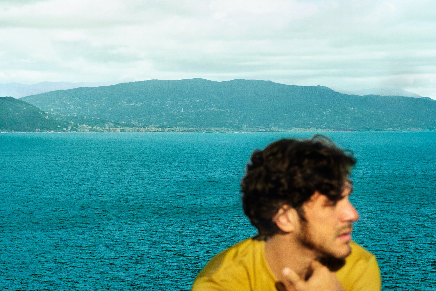 JackSavoretti_Europiana_1739_FINAL_NO_NOISE_NO_SHARPNESS_v02_low_res.jpg