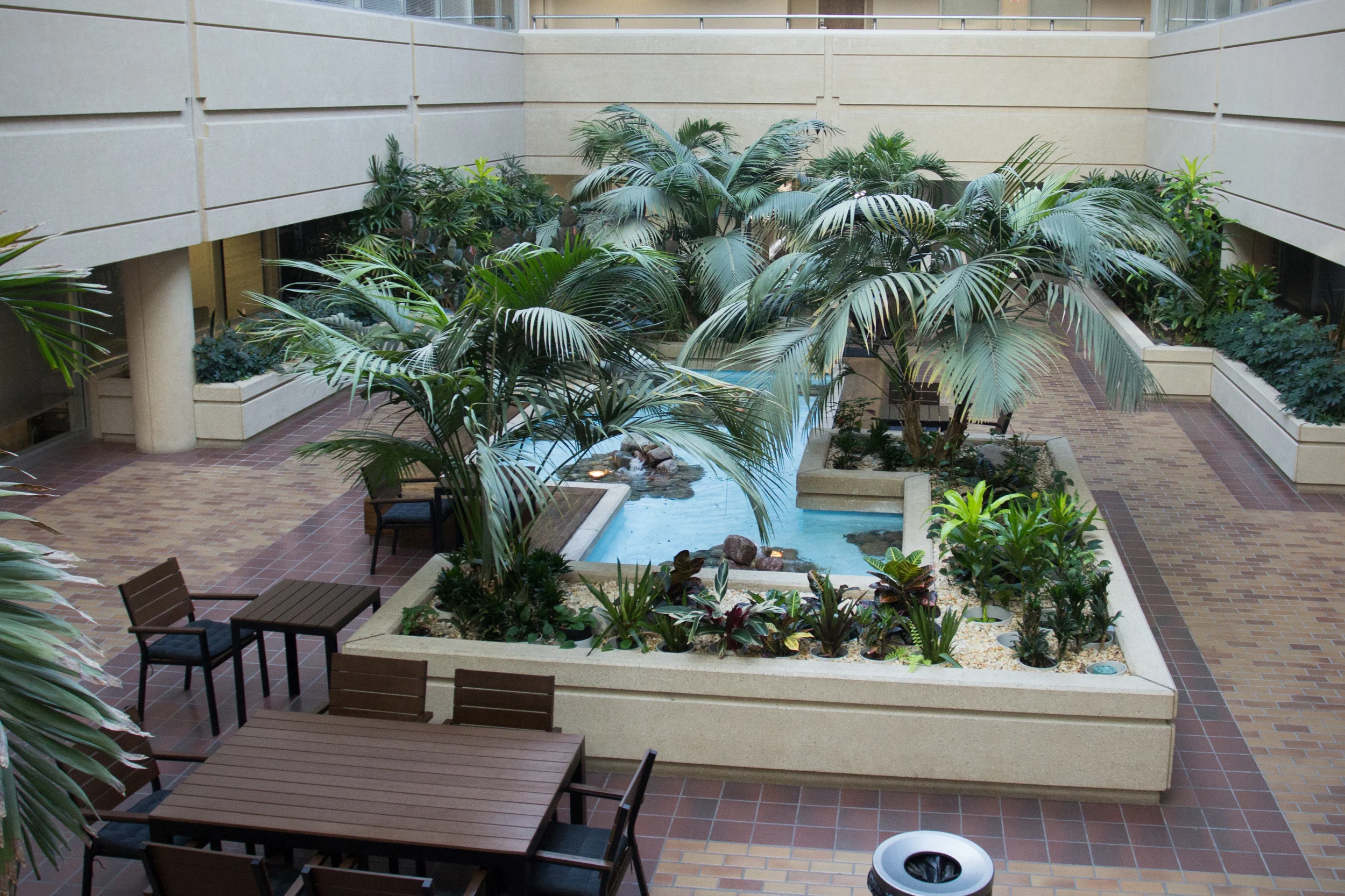 Atrium_5.jpg