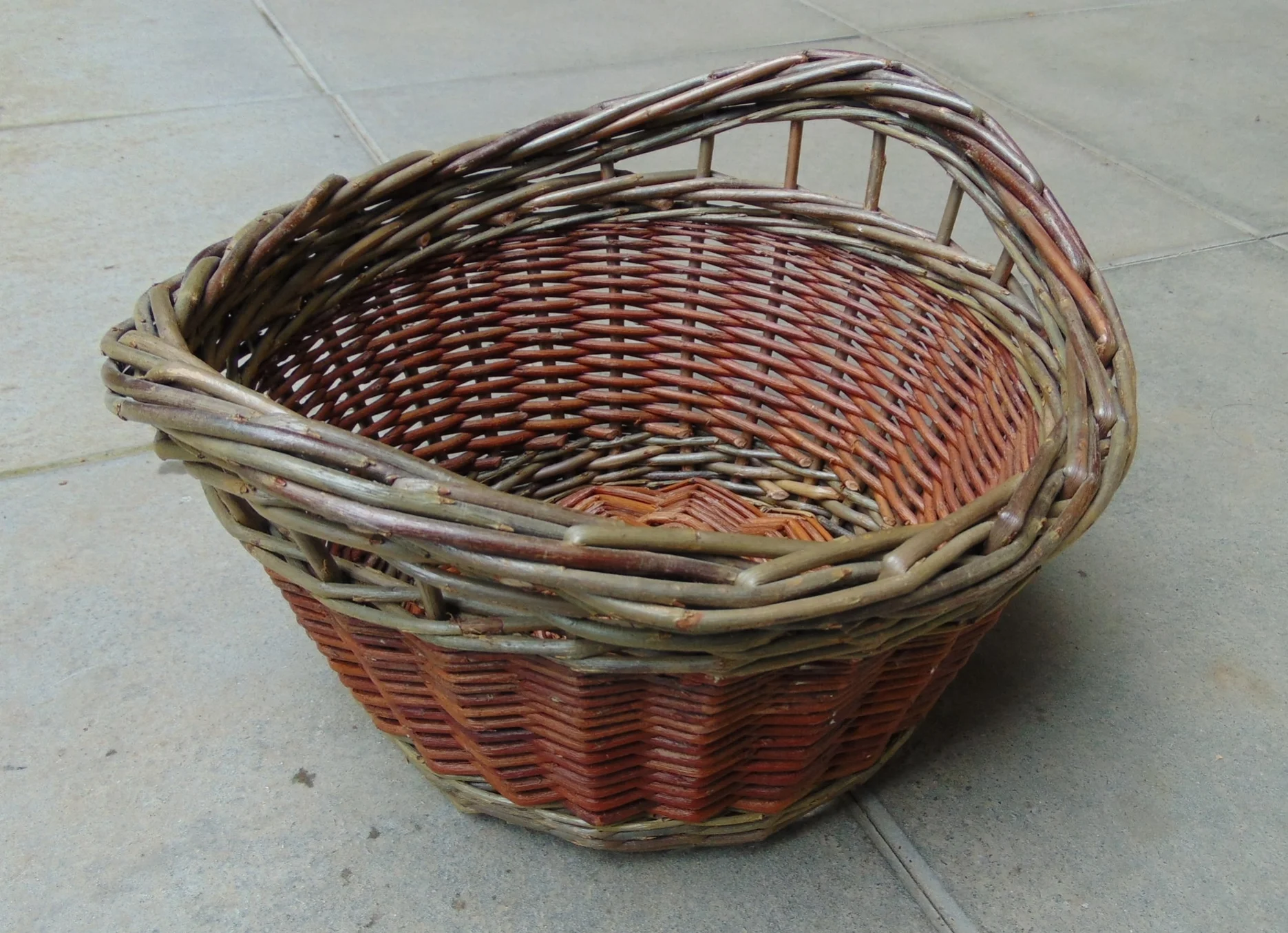 F 01: Crashkurs: Korbflechten runder Korb