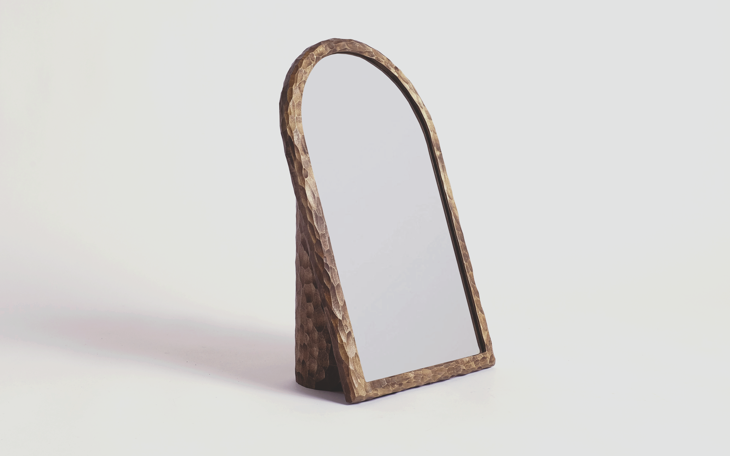 02_StudioAnansi_Chisel-Mirror_Front_2018.png