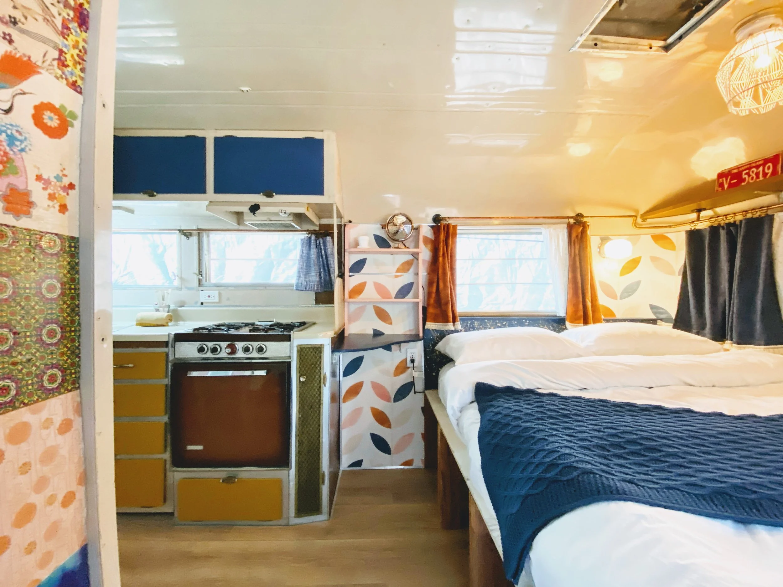 Holmes 1963 Streamline.JPG