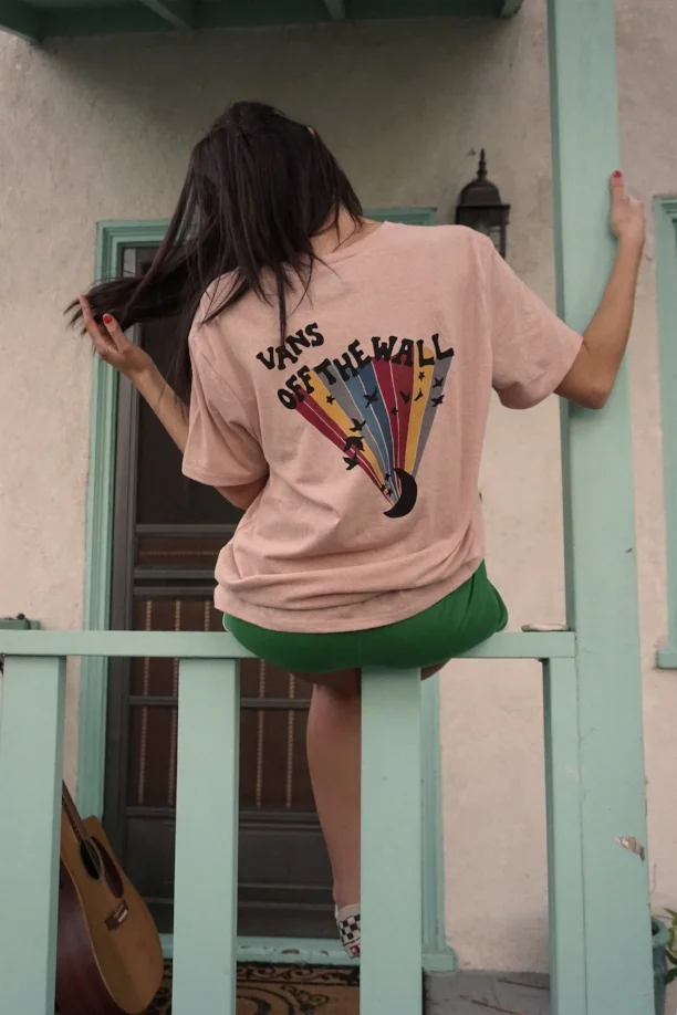 vans off the wall rainbow t shirt