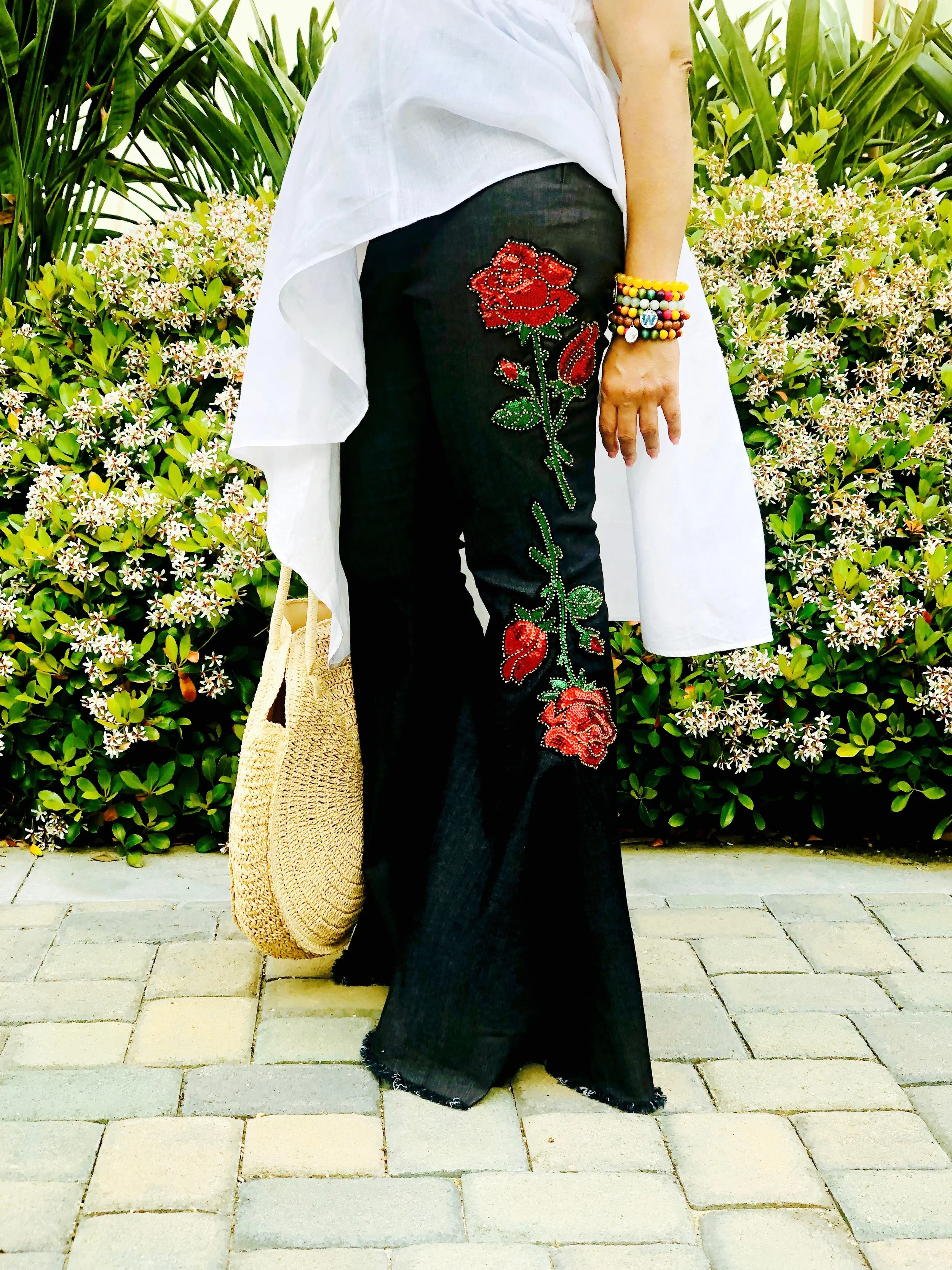 I was stopped so many times by people in the mall who loved this look and wanted these pants! That makes me so happy!