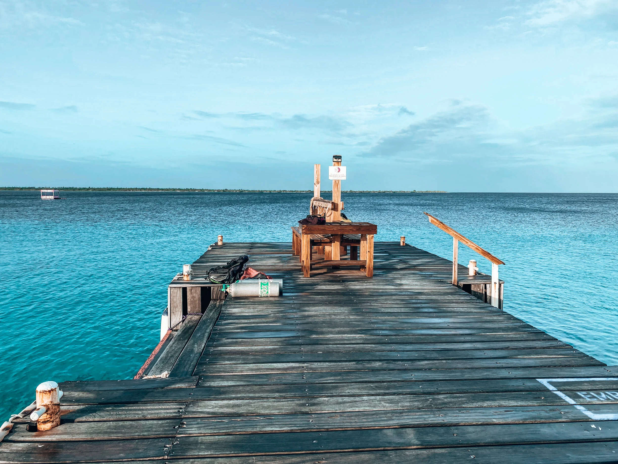  Gabriella Gerbasi | Photography | My Life in Shades of Blue   Bonaire is an island in the Caribbean Sea and its capital is Kralendijk, located near the ocean on the lee side of the island. Aruba, Bonaire and Curaçao form the ABC islands. Snorkeling 