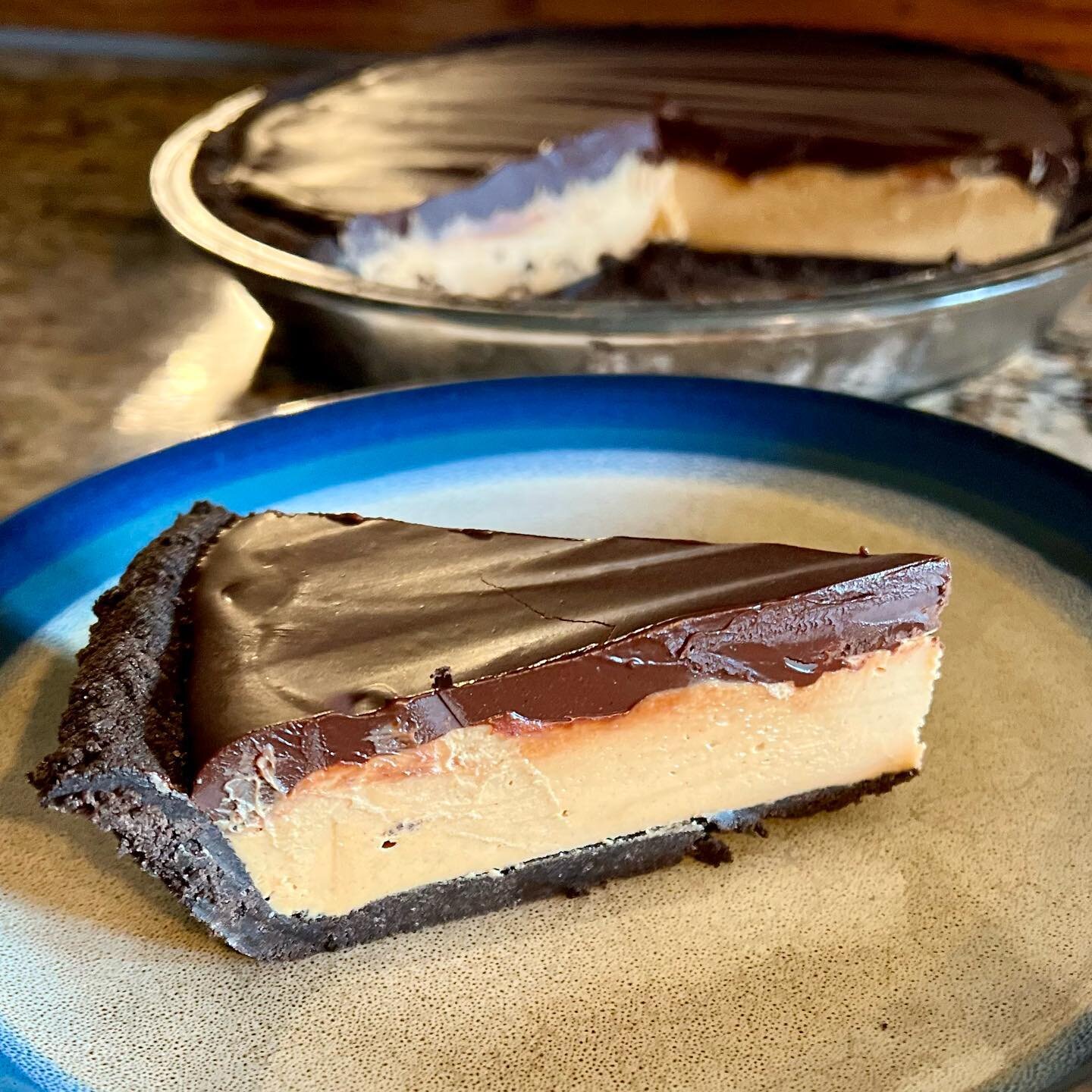 Pi Day is an official family holiday at our house. This year we celebrated with chocolate peanut butter pie!
🥧 
#ChocolatePeanutButterPie #chocolatepeanutbutter #PiDay #PiDay2023 #NationalPiDay #EatMorePie #SliceOfPie #NationalPieDay #DeliciousPie #