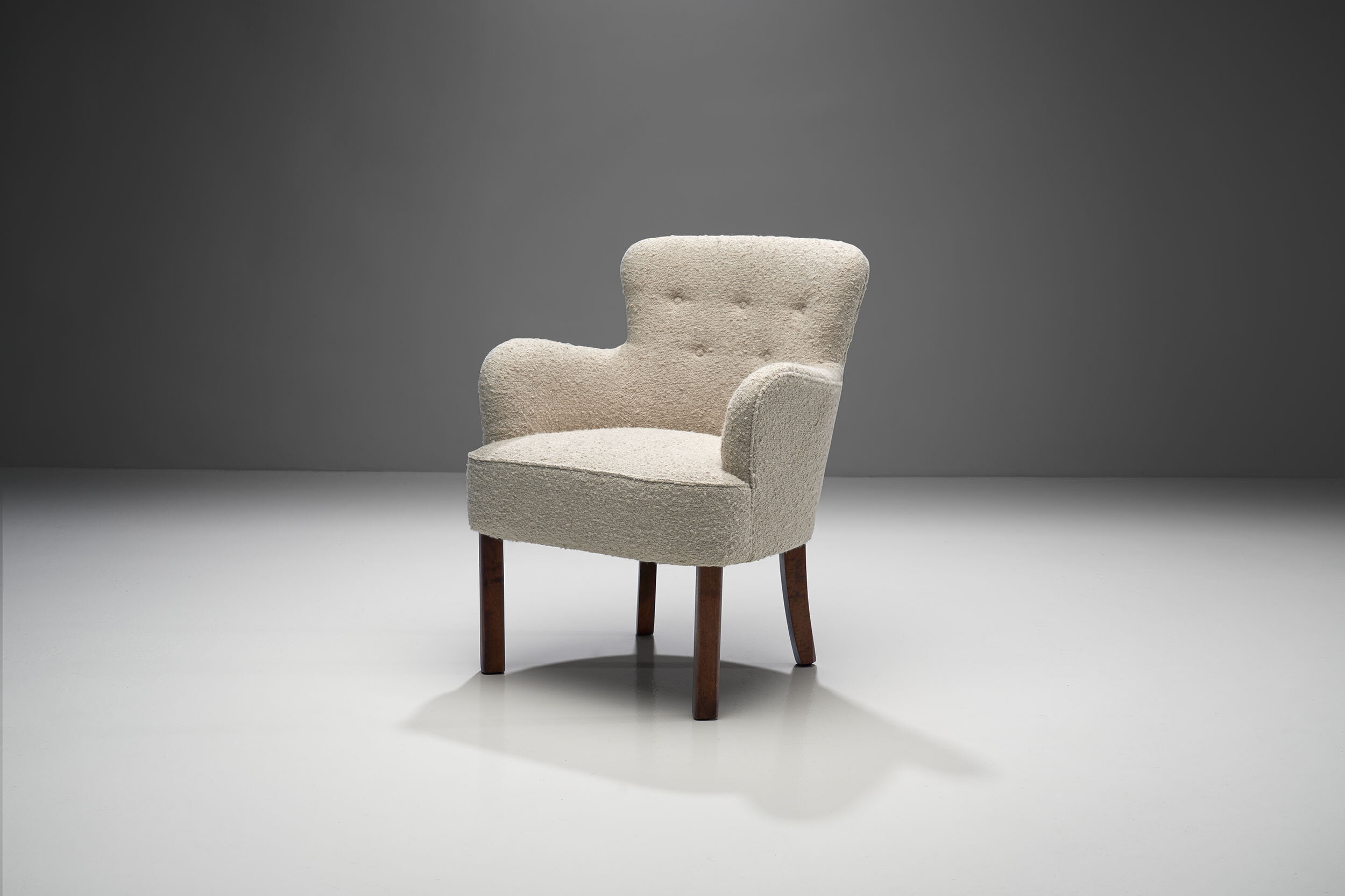 Danish Cabinetmaker Small Chair, Denmark 1940s (sold)