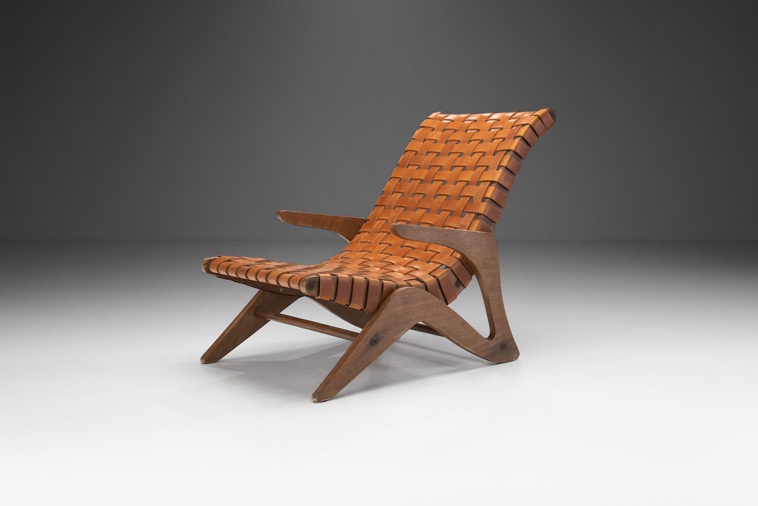 José Zanine Caldas "Linha Z" Lounge Chair for Mòveis Artísticos Z, Brazil 1950s