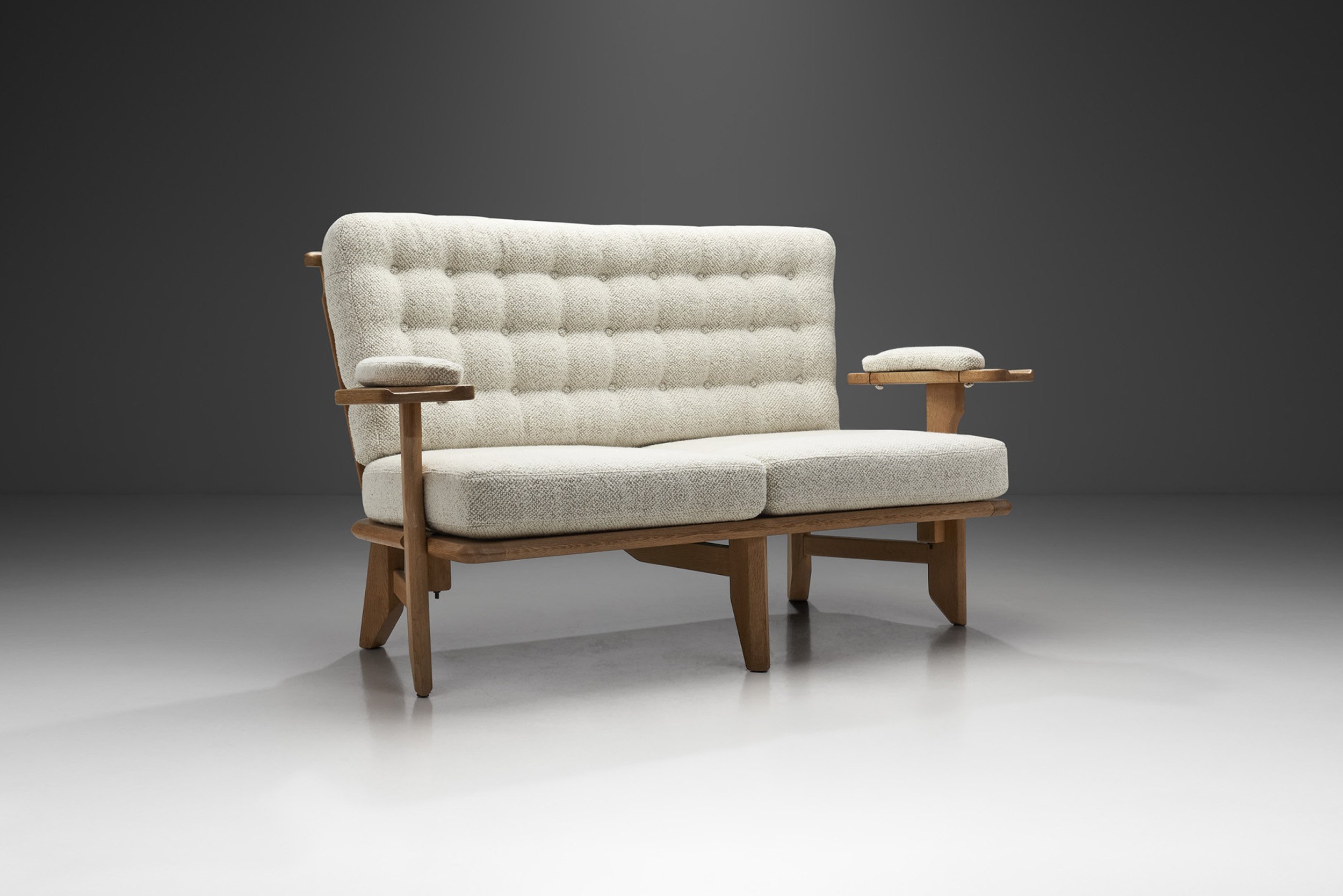 Guillerme et Chambron Sculpted Oak Two-Seater Sofa for Votre Maison, France 1960s