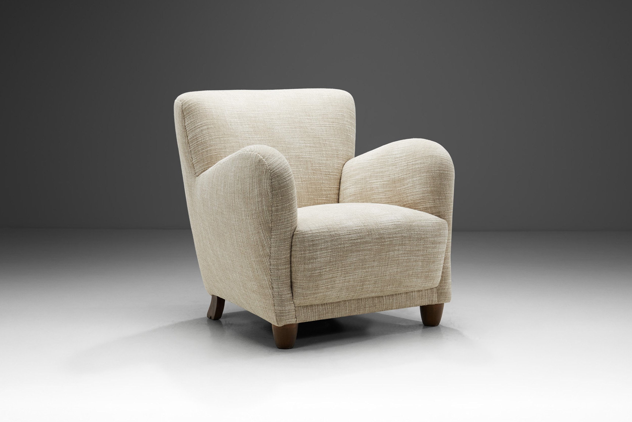 Organic Danish Cabinetmaker Armchair with Solid Beech Legs, Denmark 1940s (sold)