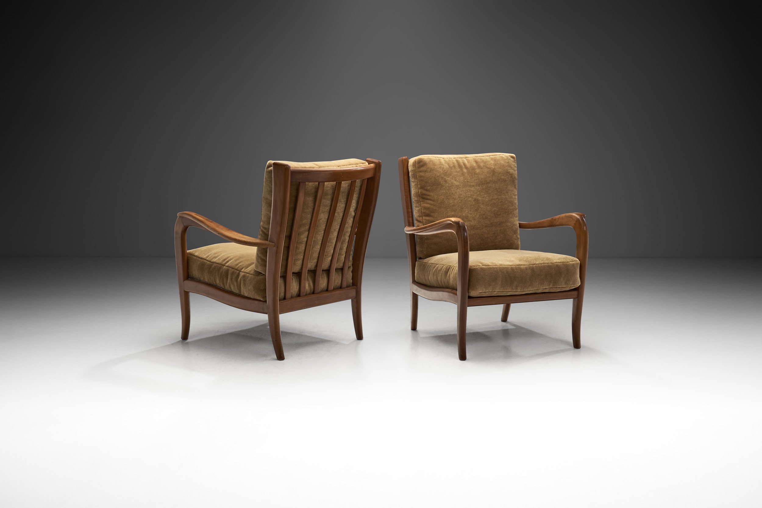 Italian Mid-Century Modern Armchairs, Italy 1950s (sold)