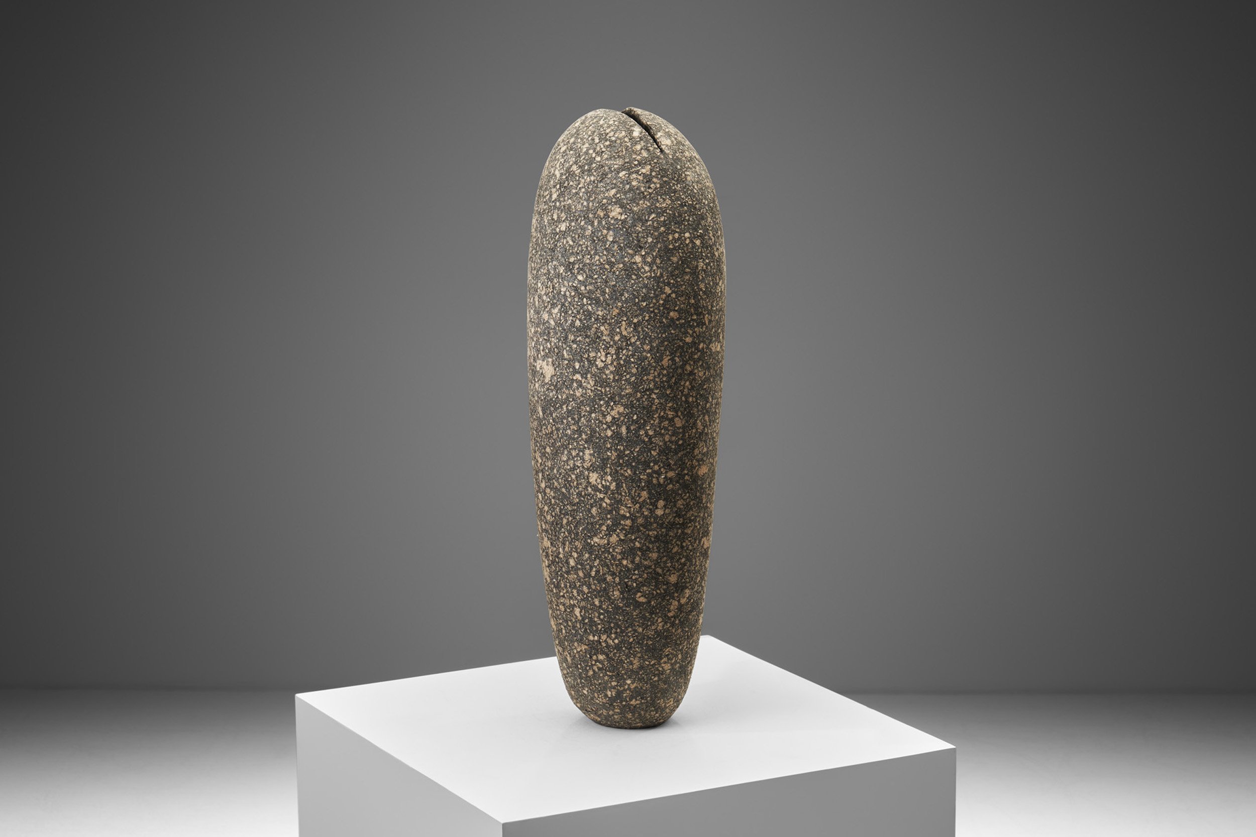 Mod.02 "Carbono" Vase by Domingos Tótora, Brazil 2019