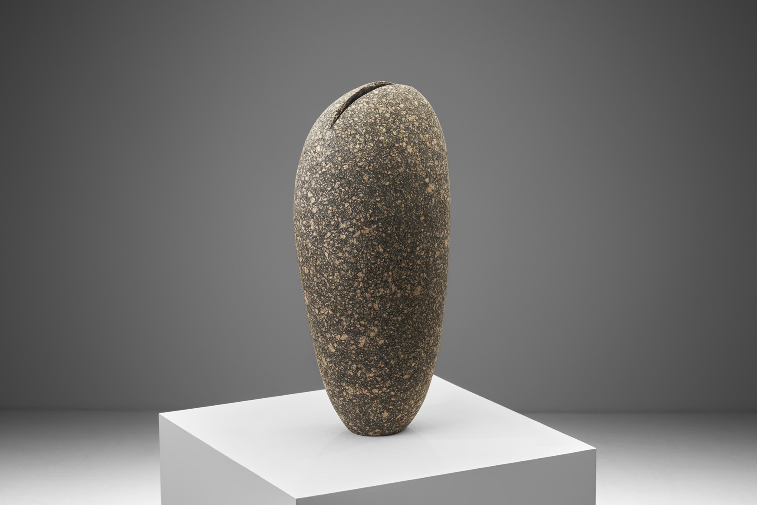 Mod.03 "Carbono" Vase by Domingos Tótora, Brazil 2019