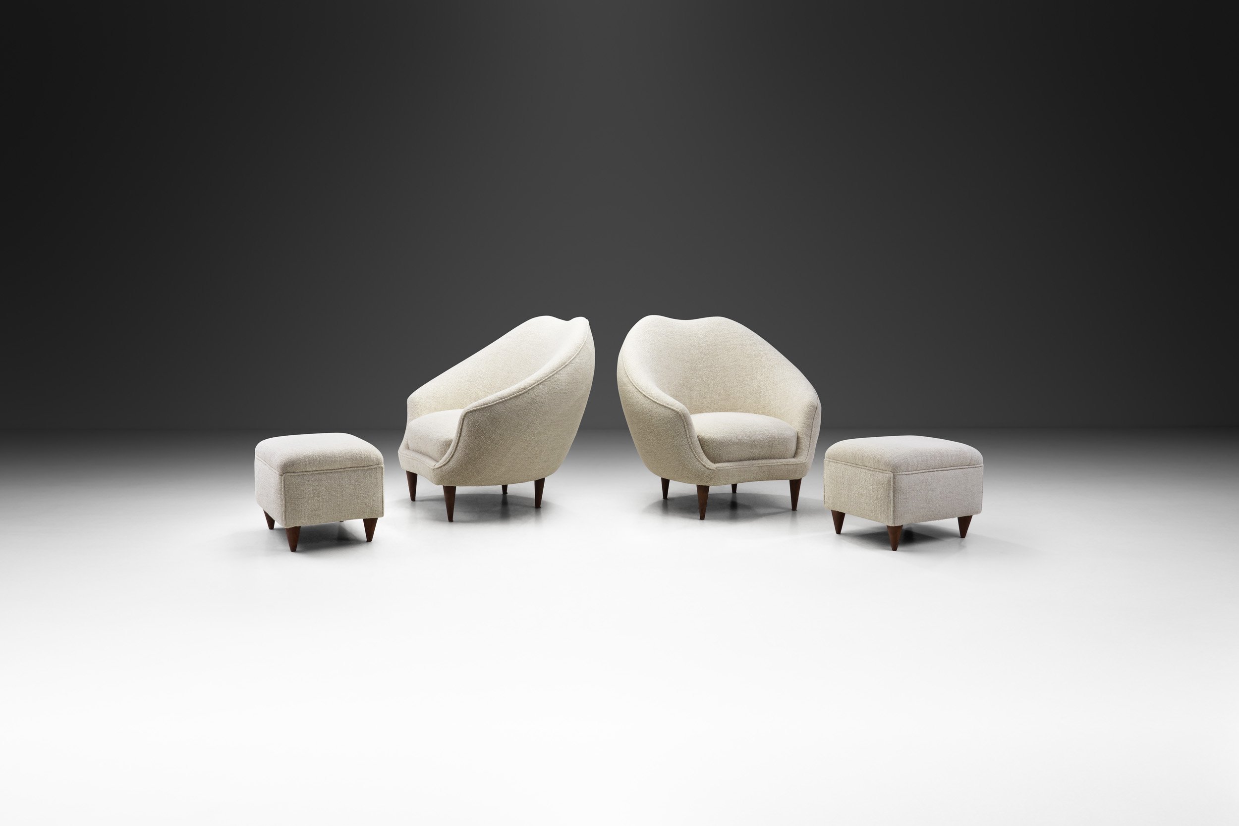 Federico Munari Mid-Century Modern Lounge Chairs, Italy 1950s (sold)