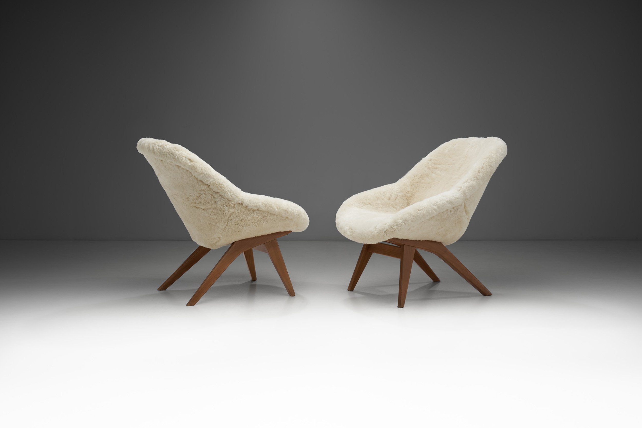 European Mid-Century Modern Lounge Chairs with Tapered Legs, Europe ca 1950 (sold)