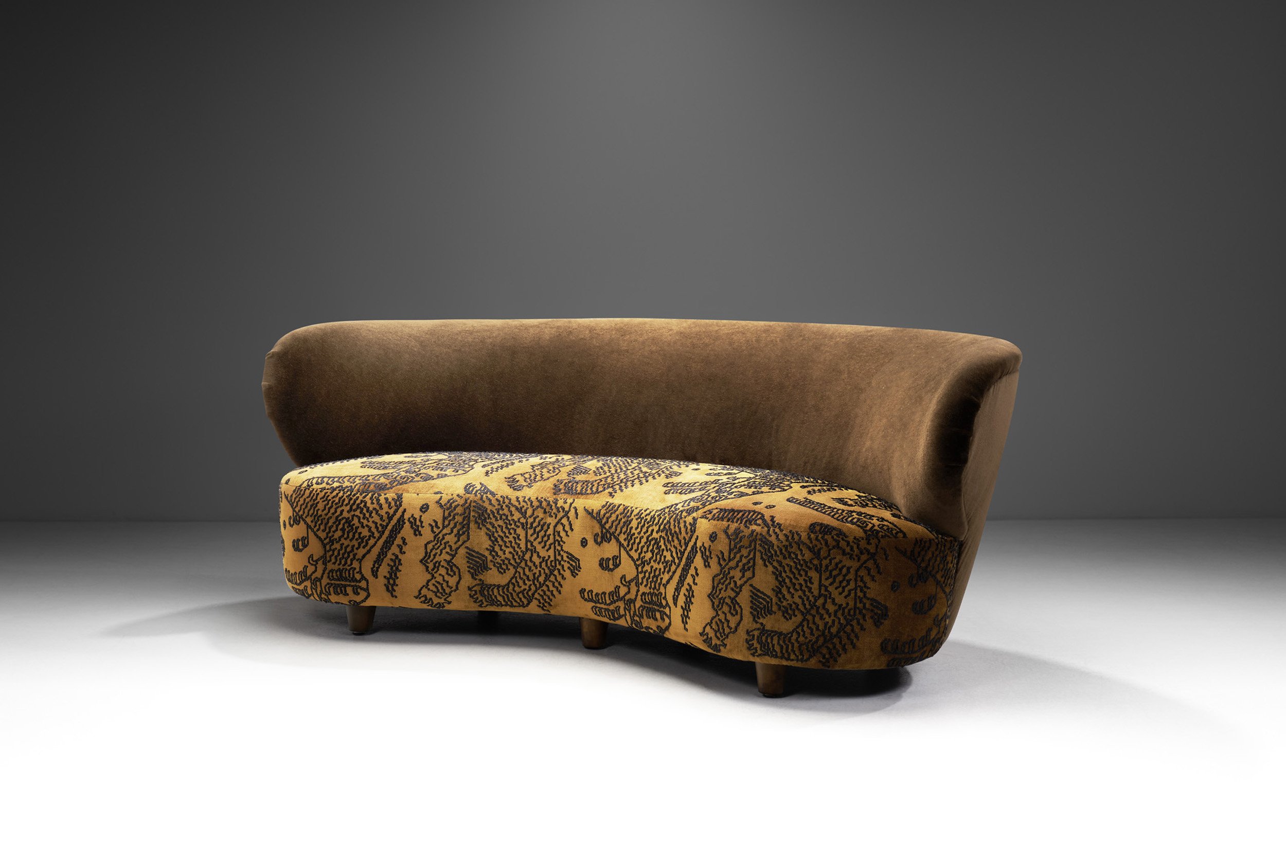 Scandinavian Mid-Century Modern Three-Seater Sofa in a Patterned Fabric, Scandinavia 1950s