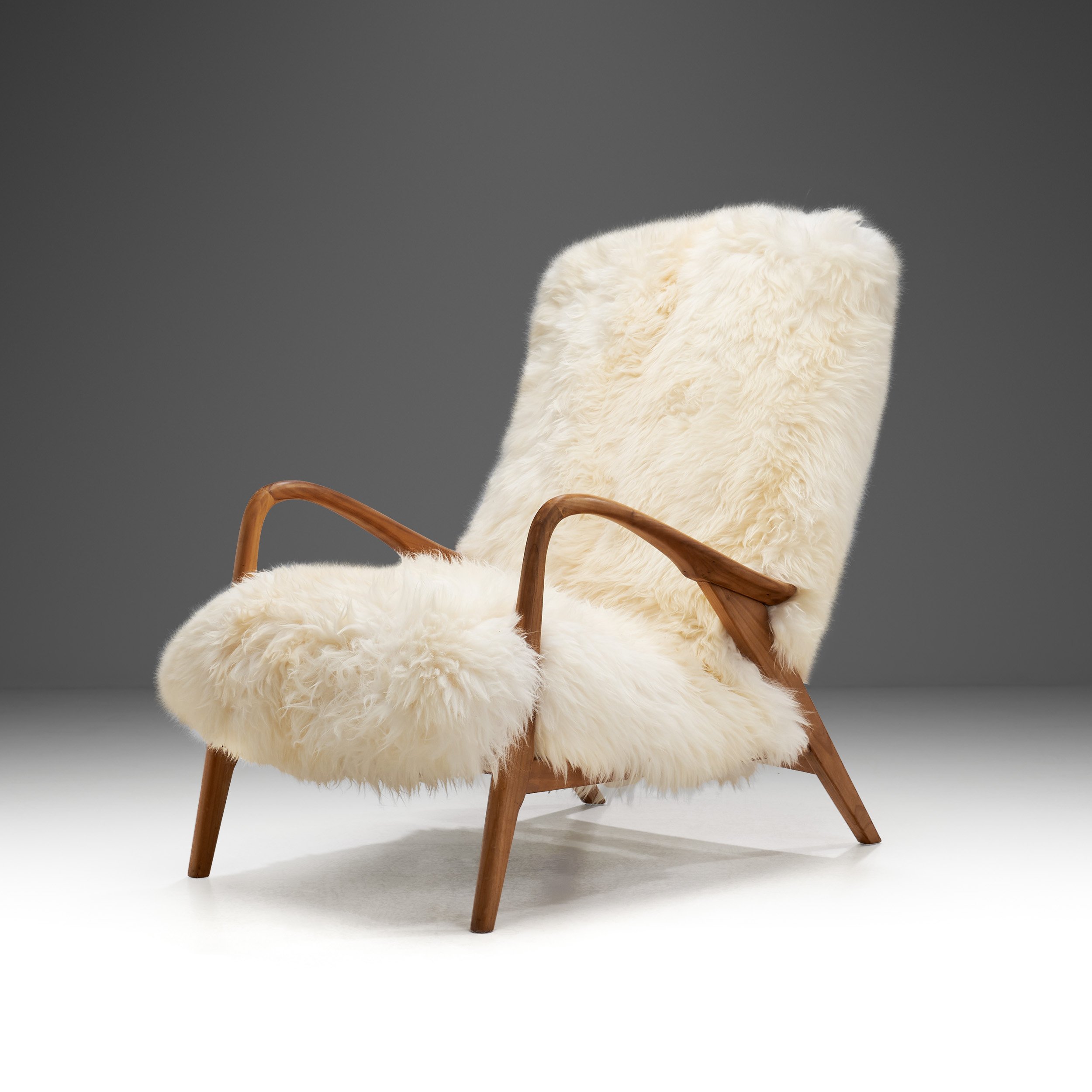Easy Recliner Chair in Off-White Sheepskin, Denmark 1960s (sold)
