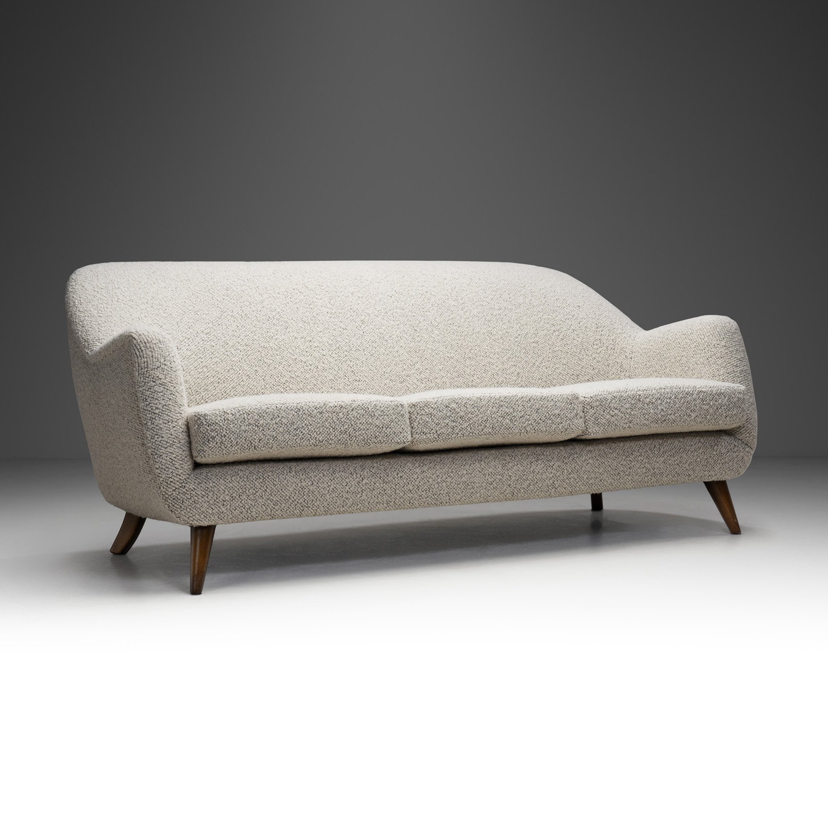Mid-Century Modern Sofa, Europe ca 1950s