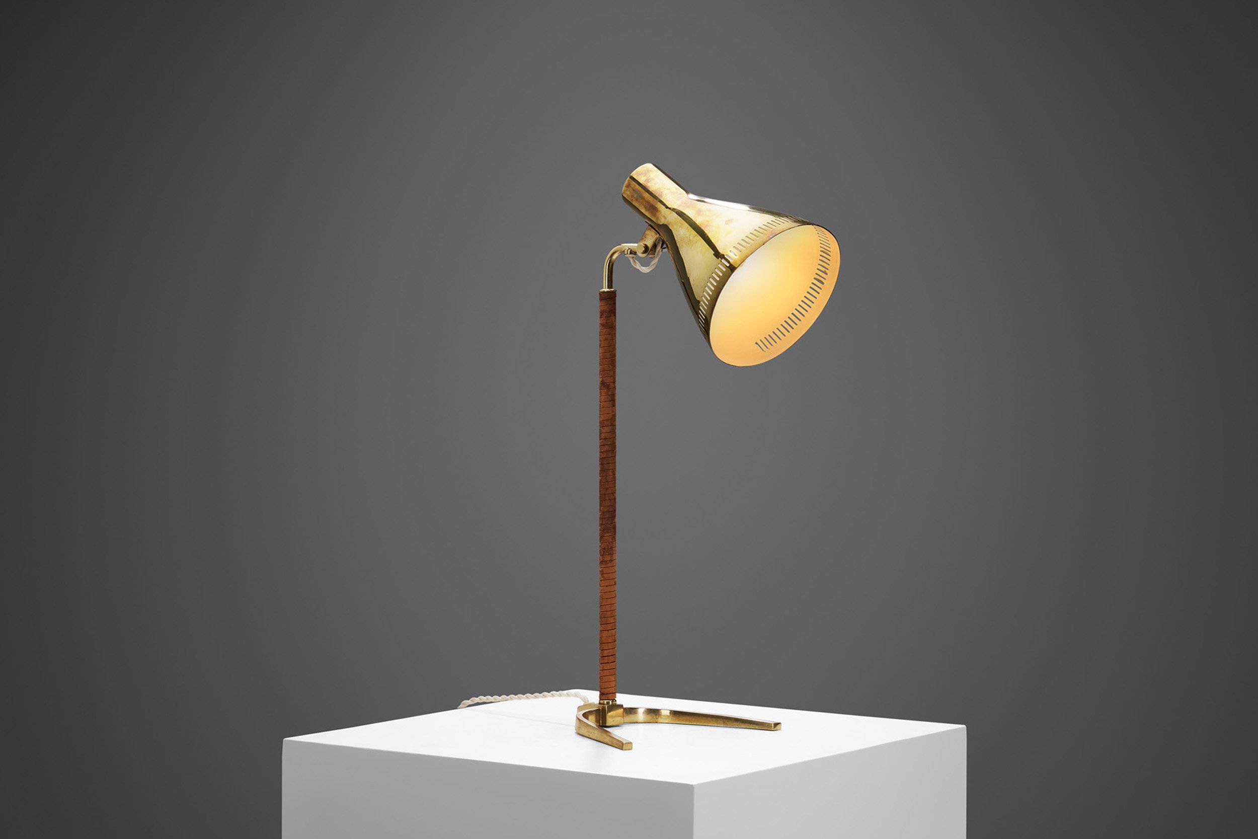 Paavo Tynell Model "9224" Table Lamp for Idman Oy, Finland 1950s