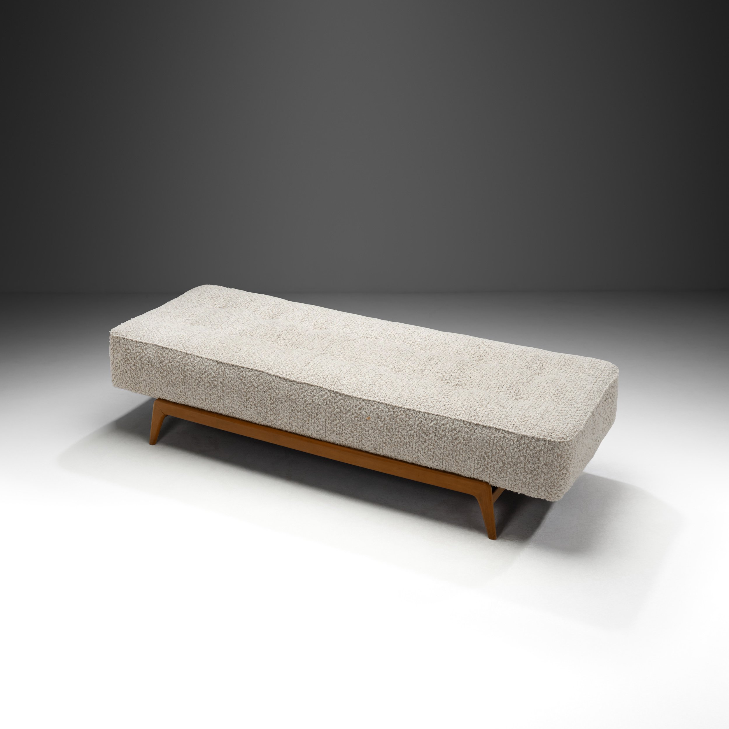 Danish Daybed Upholstered in Bouclé Fabric, Denmark ca 1970s