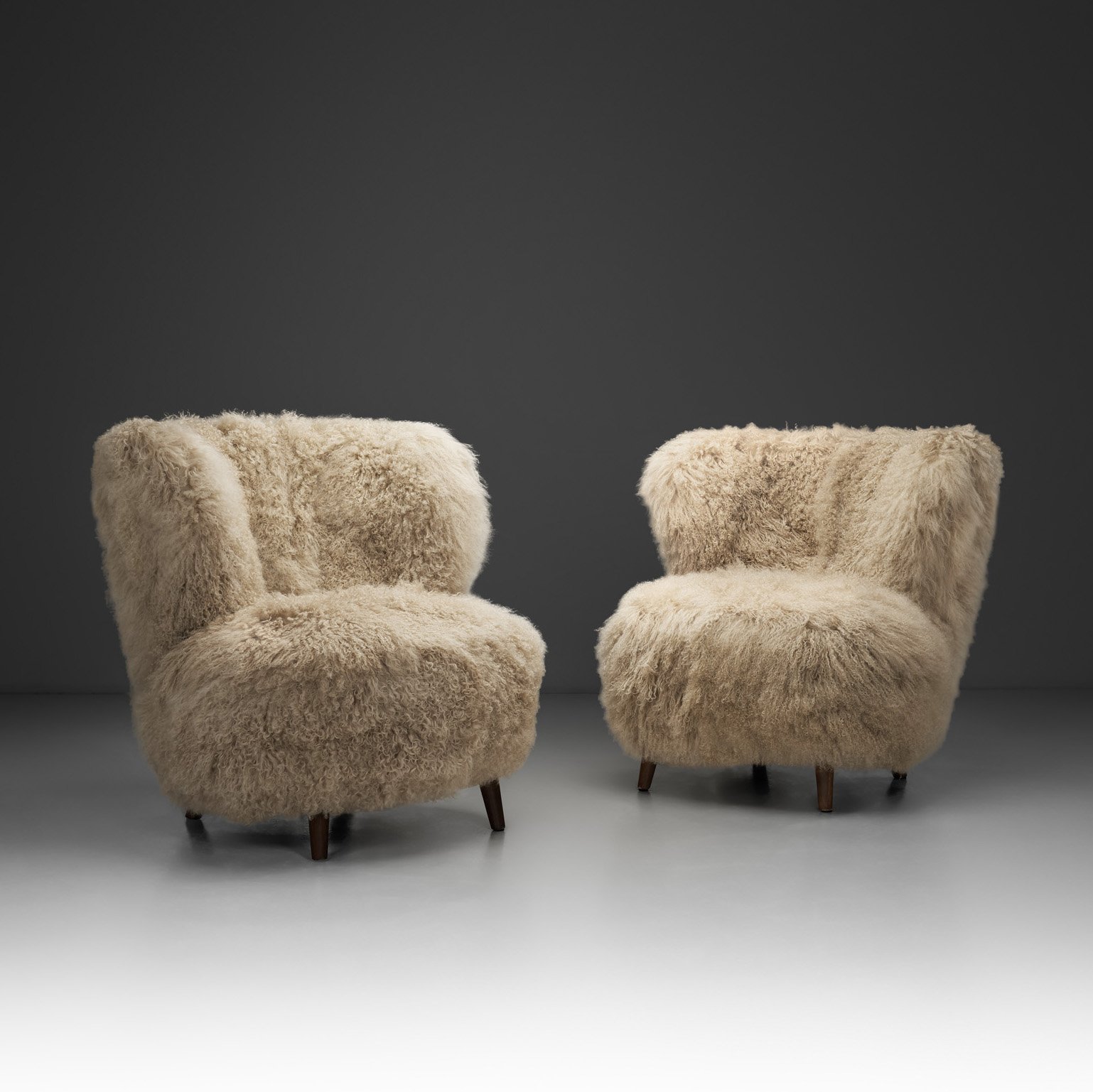 Pair of Longhair Easy Chairs, Europe ca Mid-20th Century
