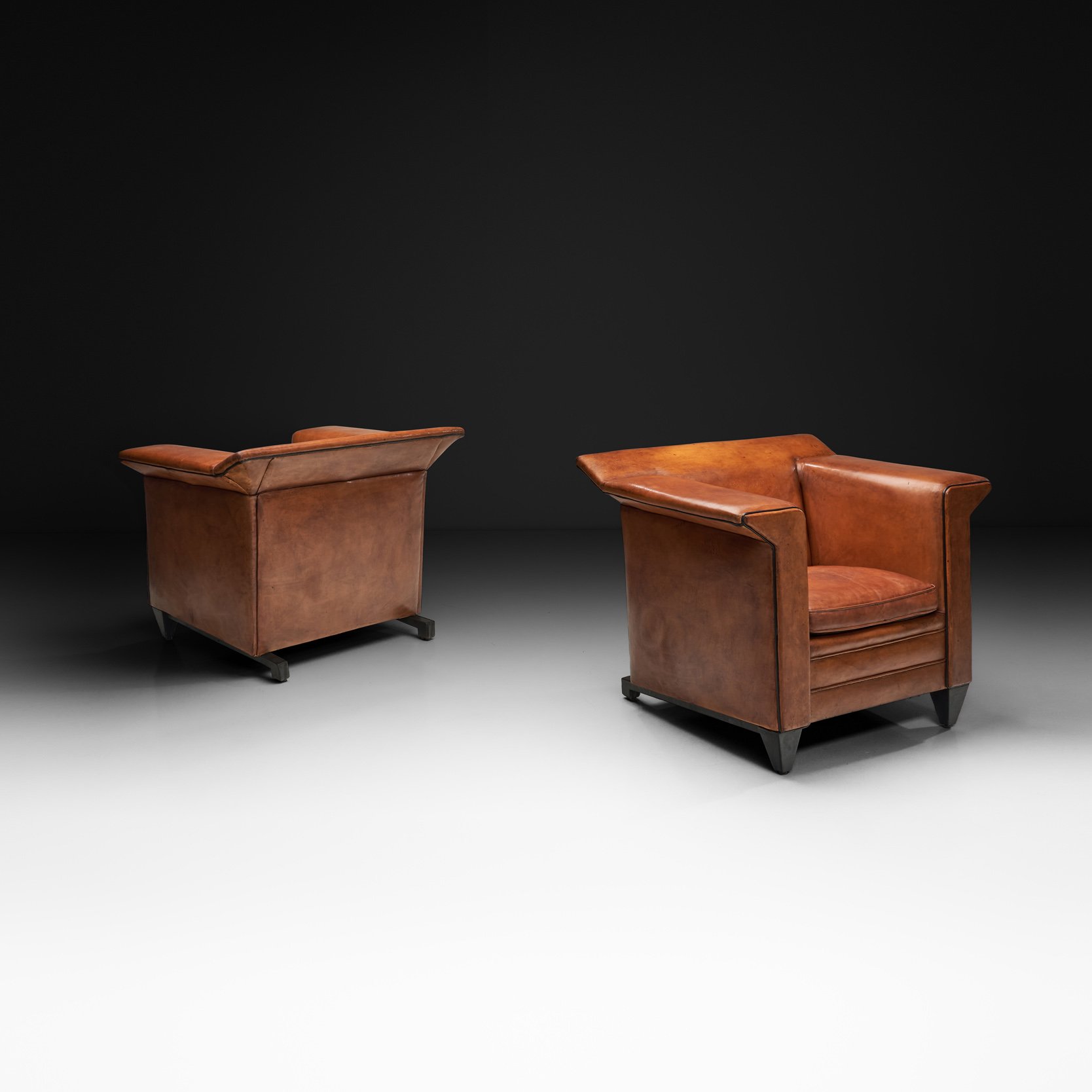 Pair of Lounge Chairs in Sheepskin Leather by Bart van Bekhoven for Artistiek Netherlands, The Netherands Second Half of the 20th Century