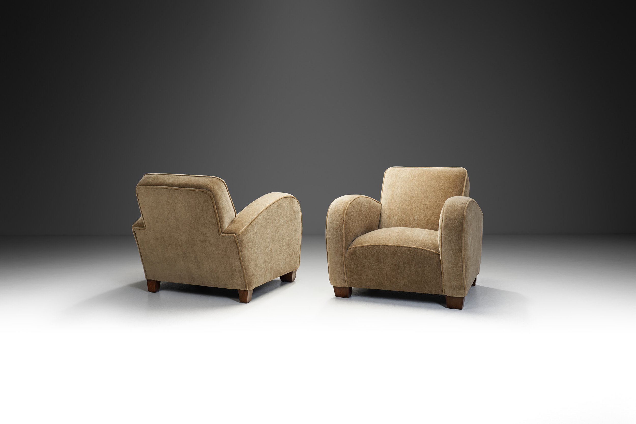 A Pair of Norwegian Art Deco Club Chairs, Norway 1930s (sold)