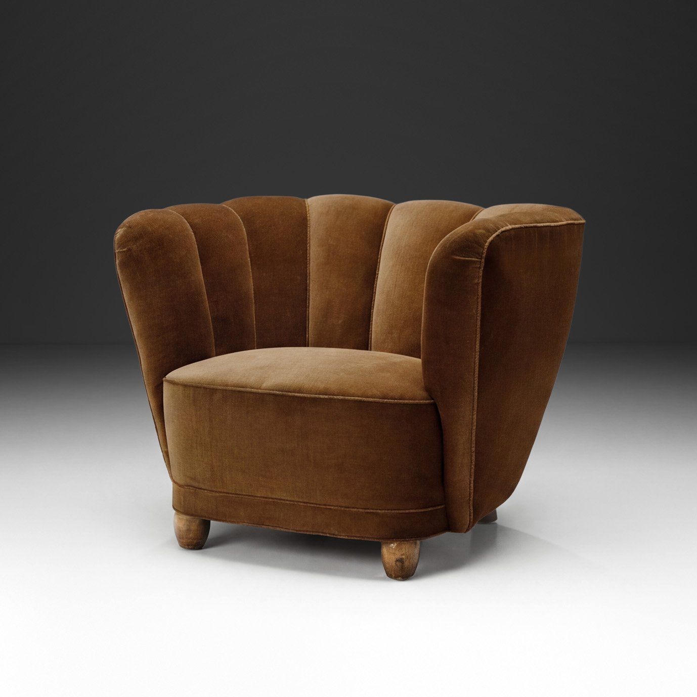 Danish Cabinetmaker Lounge Chair with Mohair Upholstery, Denmark 1940s