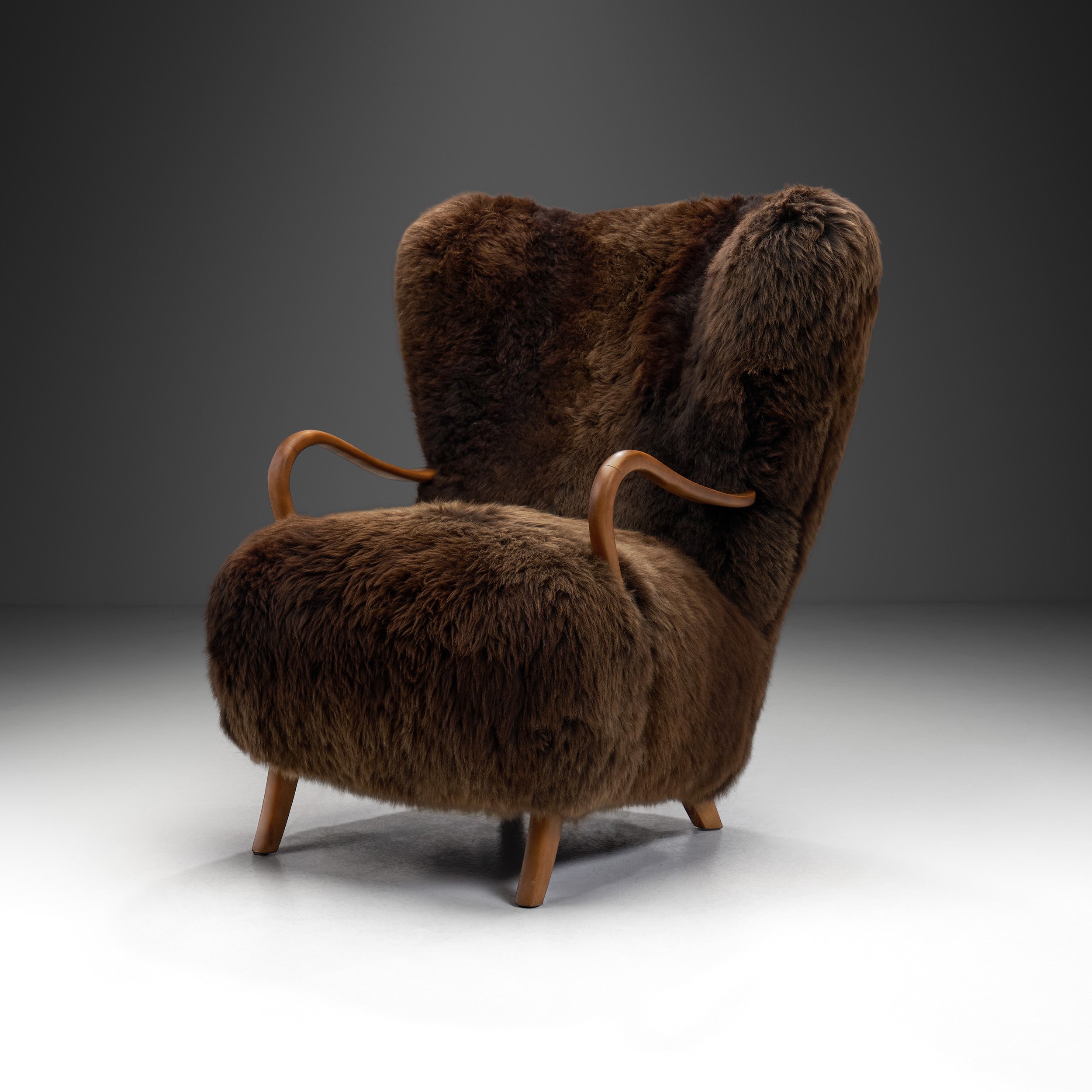 Mid-Century Modern Lounge Chair Upholstered in Sheepskin, Europe 20th century (sold)
