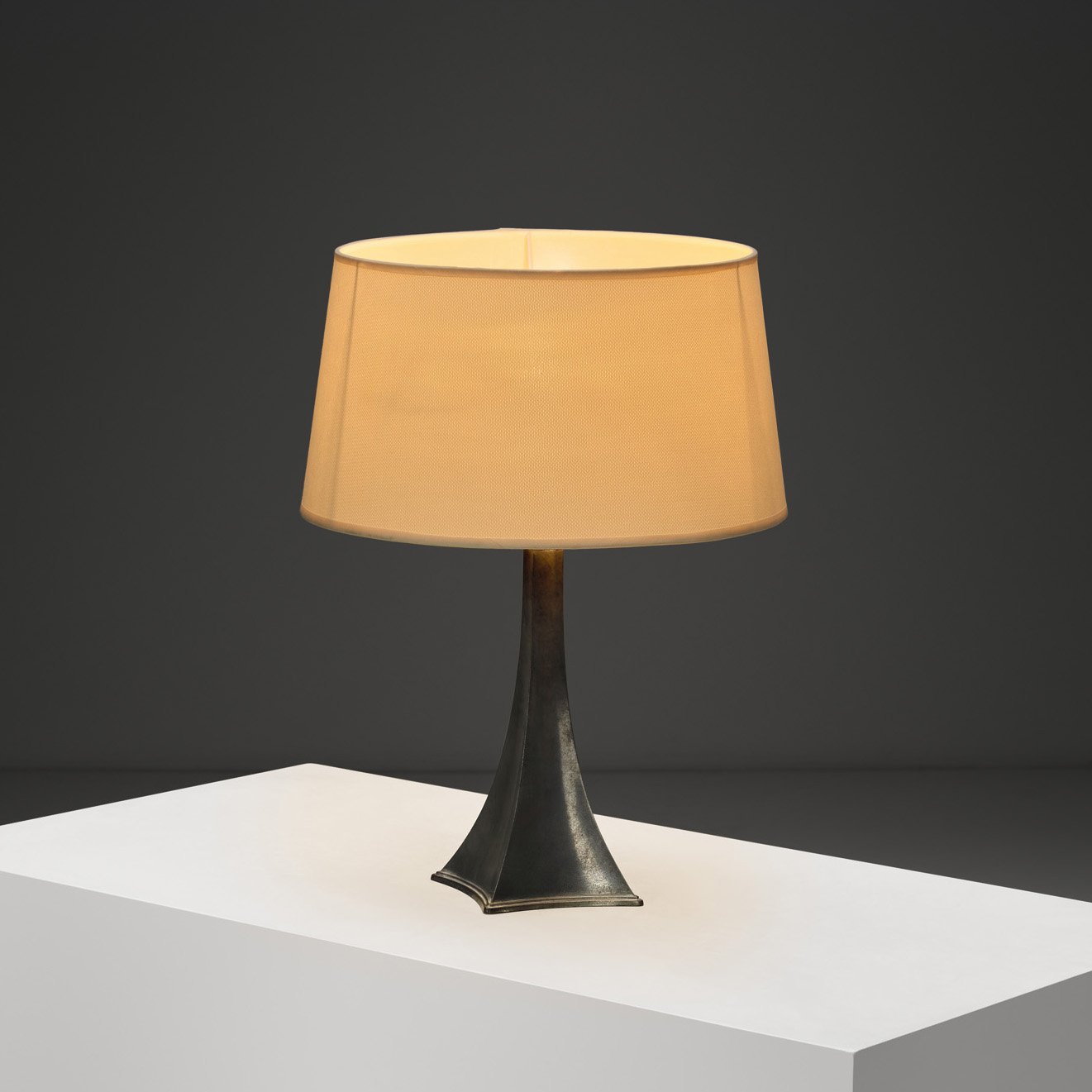 Model “2610” Just Andersen Table Lamp with Four-Star Base, Denmark Second Half of the 20th Century