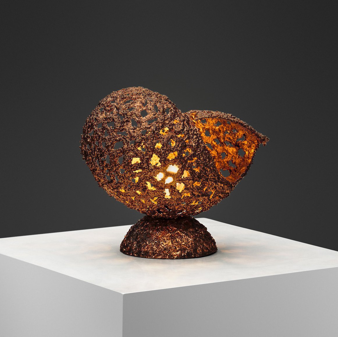 Sculptural Copper Table Lamp by Aimo Tukiainen for Oy Moonlight Ltd., Finland 1970s