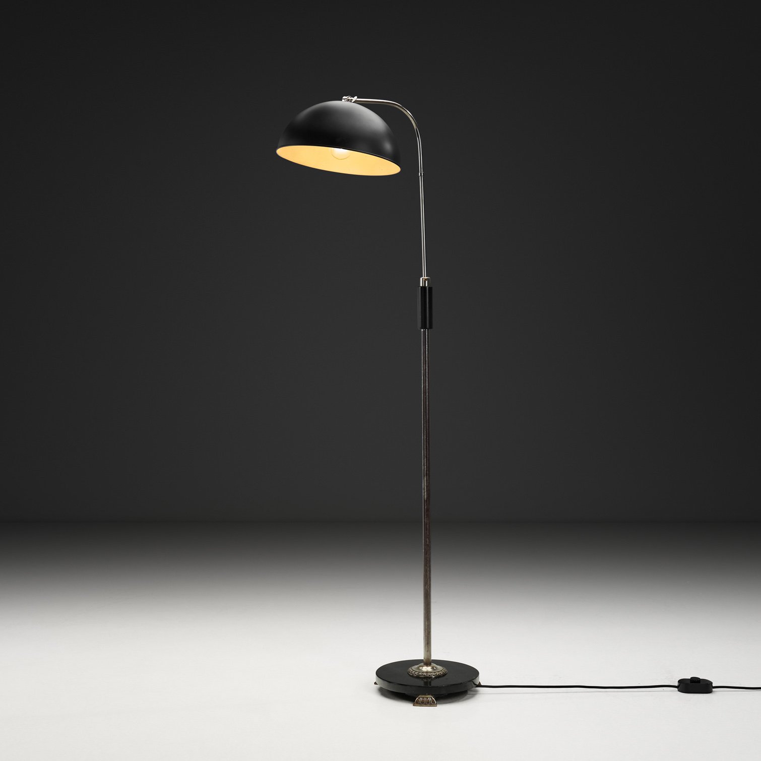 Mid-century Floor Lamp with Wooden Stem, Europe ca 1950s
