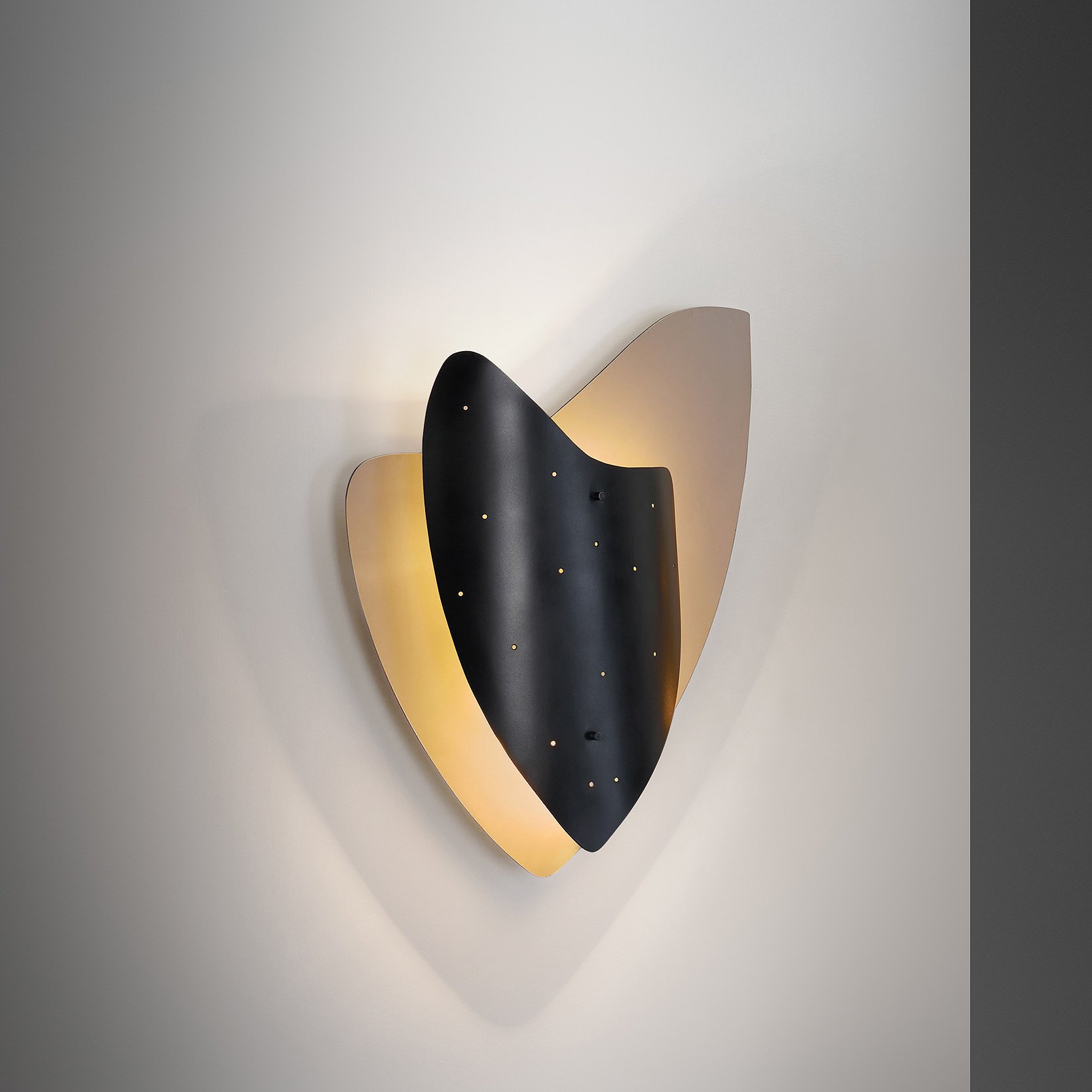 Mid-Century Modernist Wall Lamp in Metal, The Netherlands 1950s (sold)