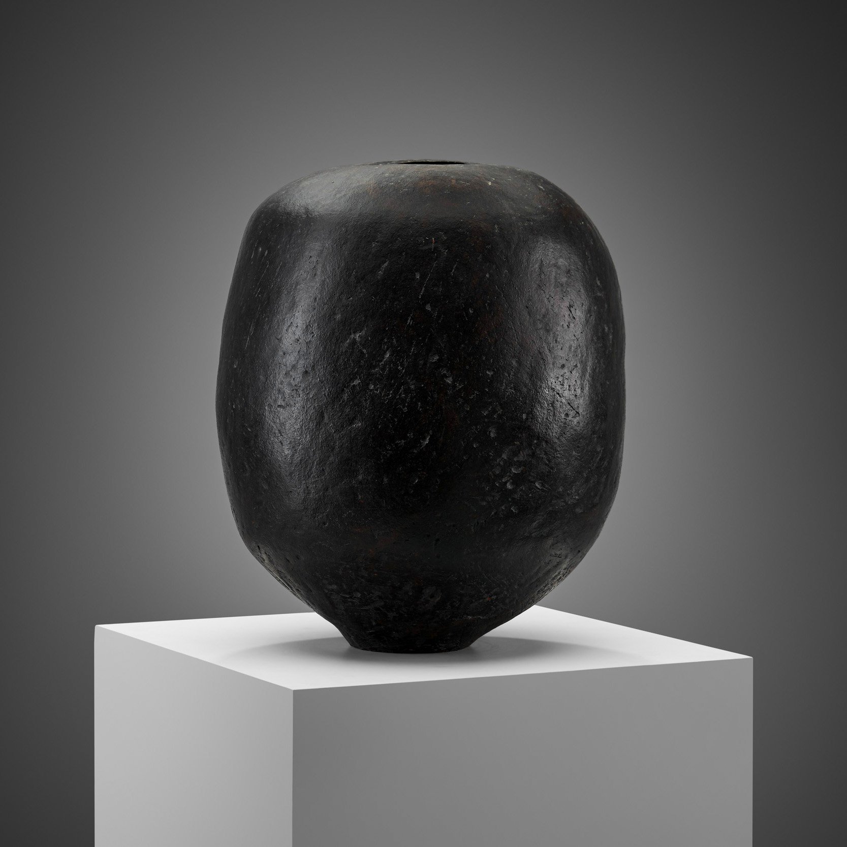 Priscilla Mouritzen Black Ceramic Vase, Denmark ca 1980s
