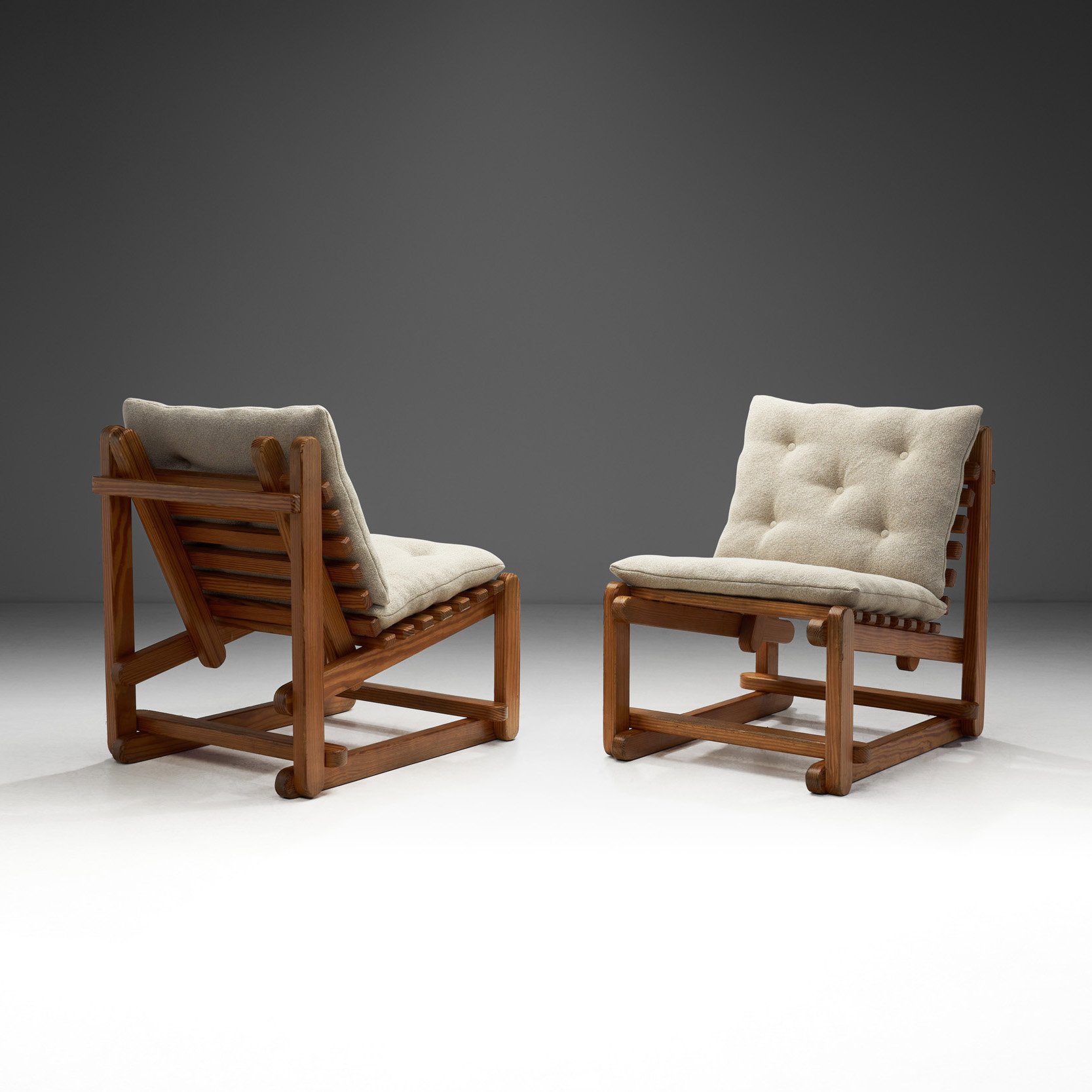 A Pair of Modern Wooden Lounge Chairs with Upholstered Cushions, Europe Mid-20th Century