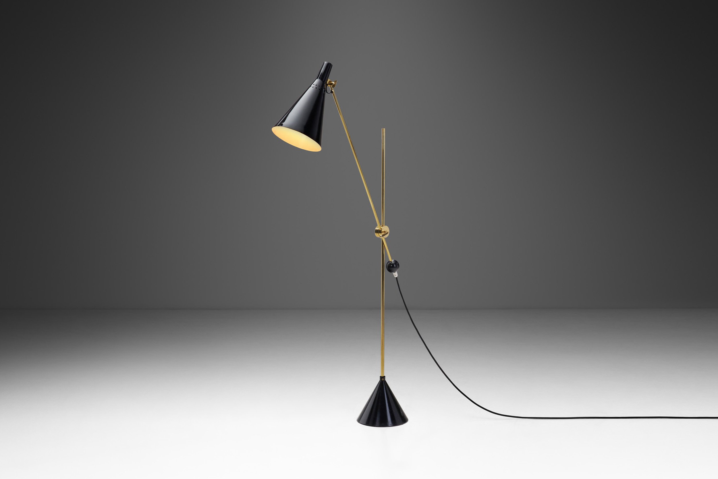 Tapio Wirkkala Model "K10-11" Floor Lamp for Idman, Finland 1950s