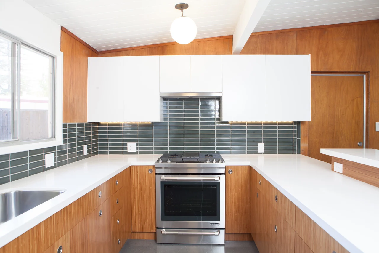 eichler-concord-kitchen-backsplash-fireclay-tile-lochness2.jpg