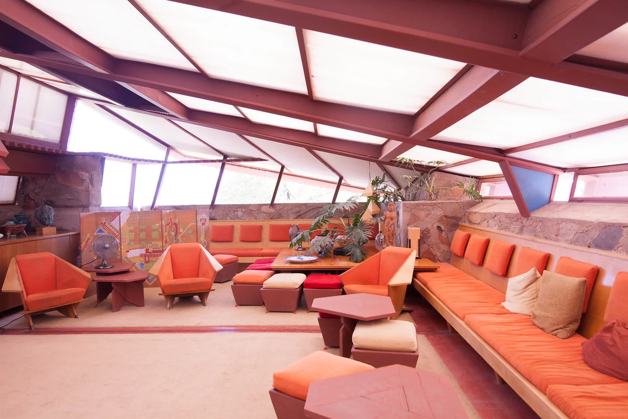 Taleisin West Garden Room