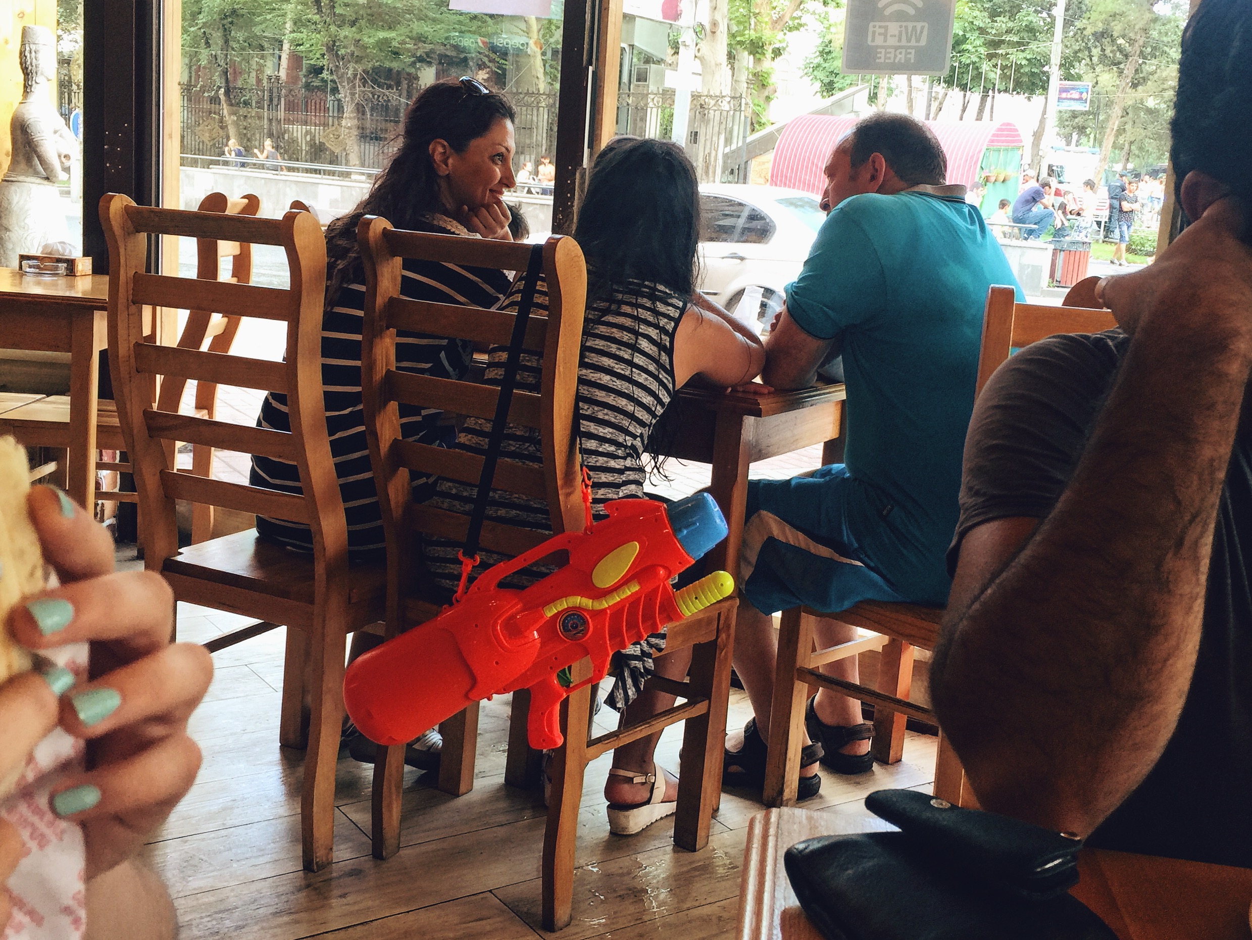 Even when having lunch, you must always be prepared to defend yourself