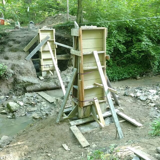 The hardest work is what one never sees. 
Footings and foundations.  The Bundle Bridge begins to take shape.